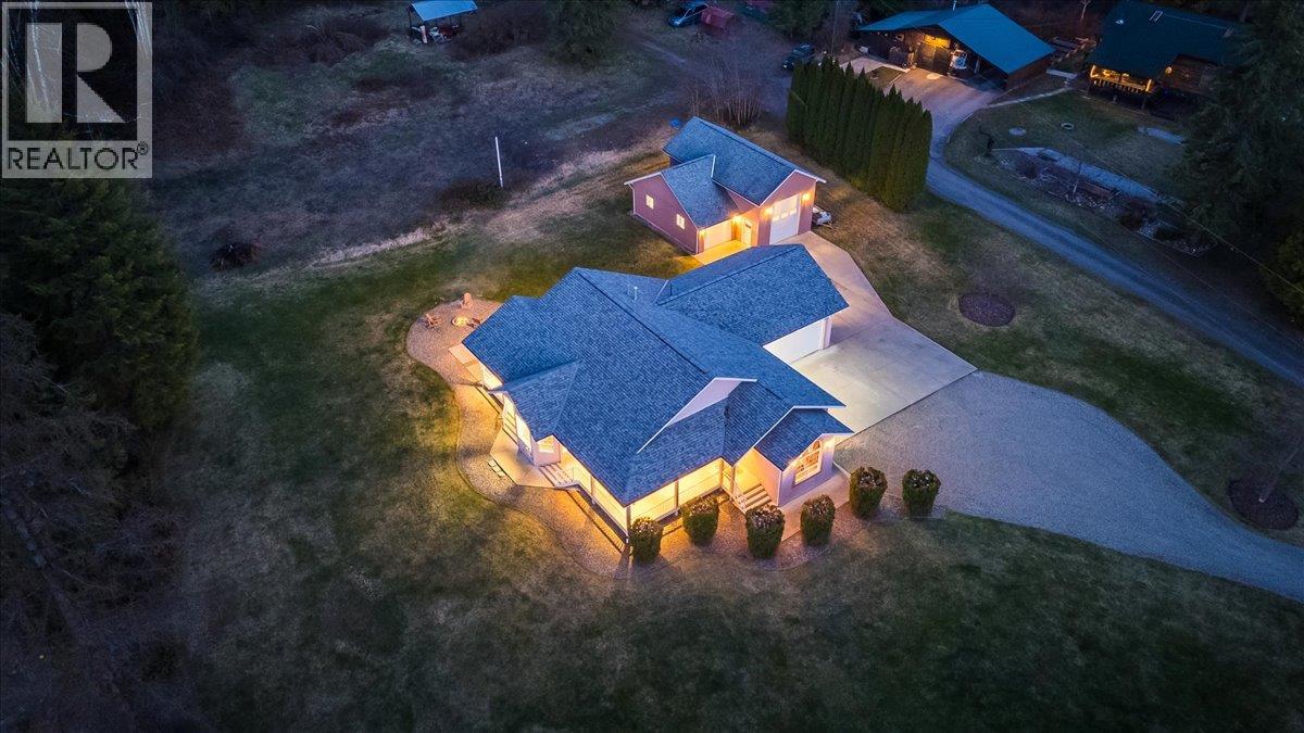 1750 Green Road, Fruitvale, British Columbia  V0G 1L1 - Photo 68 - 10382634