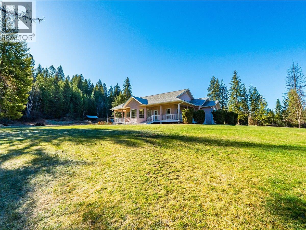 1750 Green Road, Fruitvale, British Columbia  V0G 1L1 - Photo 70 - 10382634