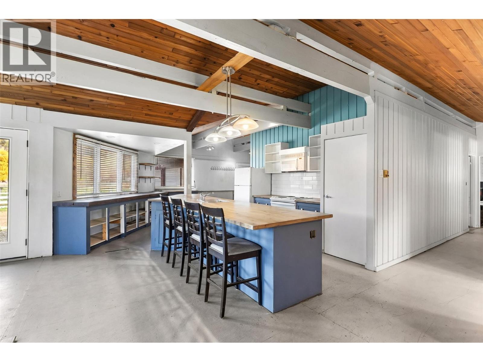 8134 River Road, Oliver, British Columbia  V0H 1T7 - Photo 18 - 10383022