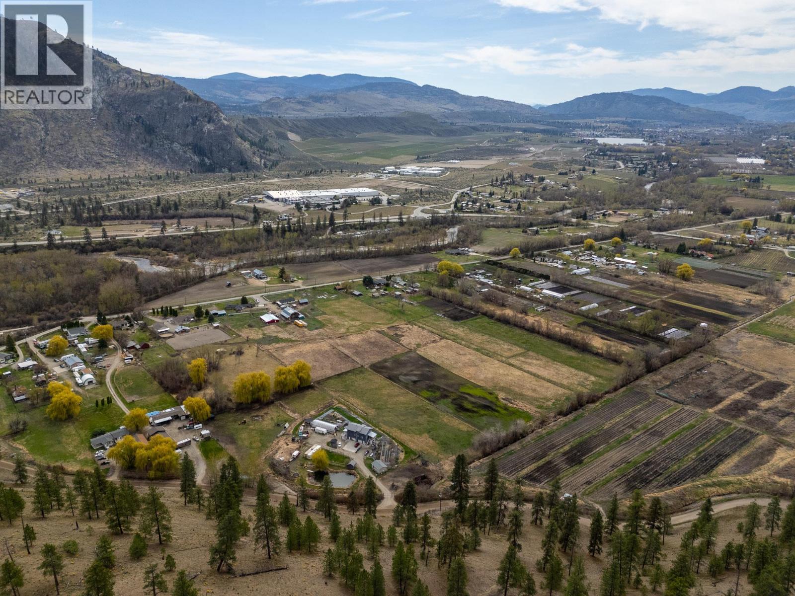 8134 River Road, Oliver, British Columbia  V0H 1T7 - Photo 5 - 10383022