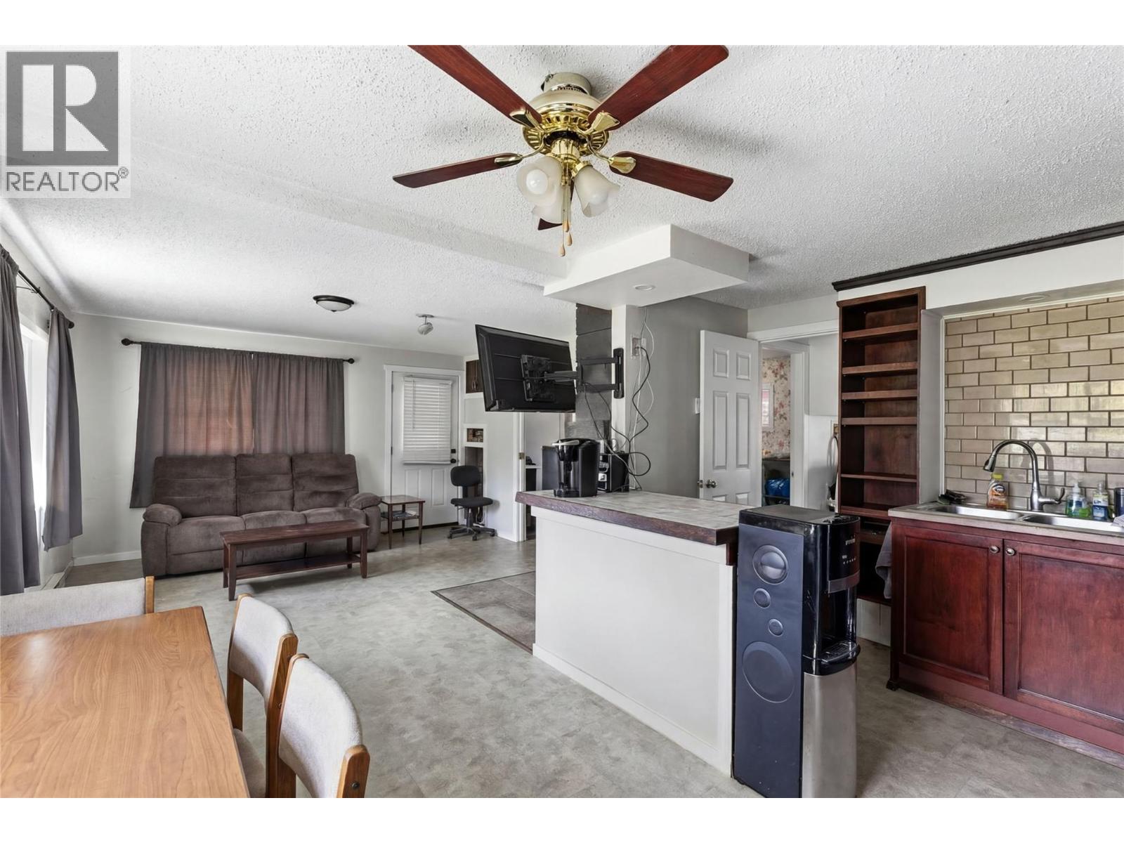 8134 River Road, Oliver, British Columbia  V0H 1T7 - Photo 63 - 10383022