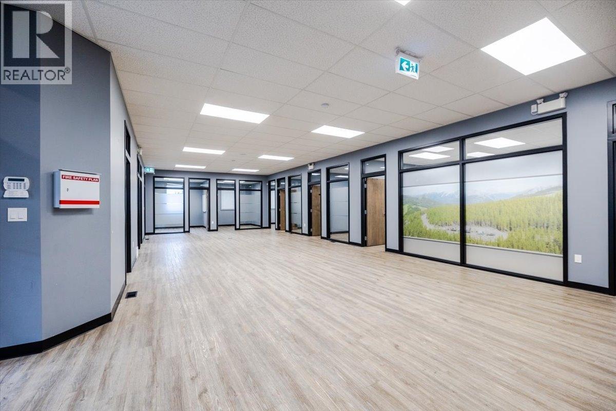 652 Sparwood Drive Unit# F, Sparwood, British Columbia  V0B 2G0 - Photo 2 - 10382945