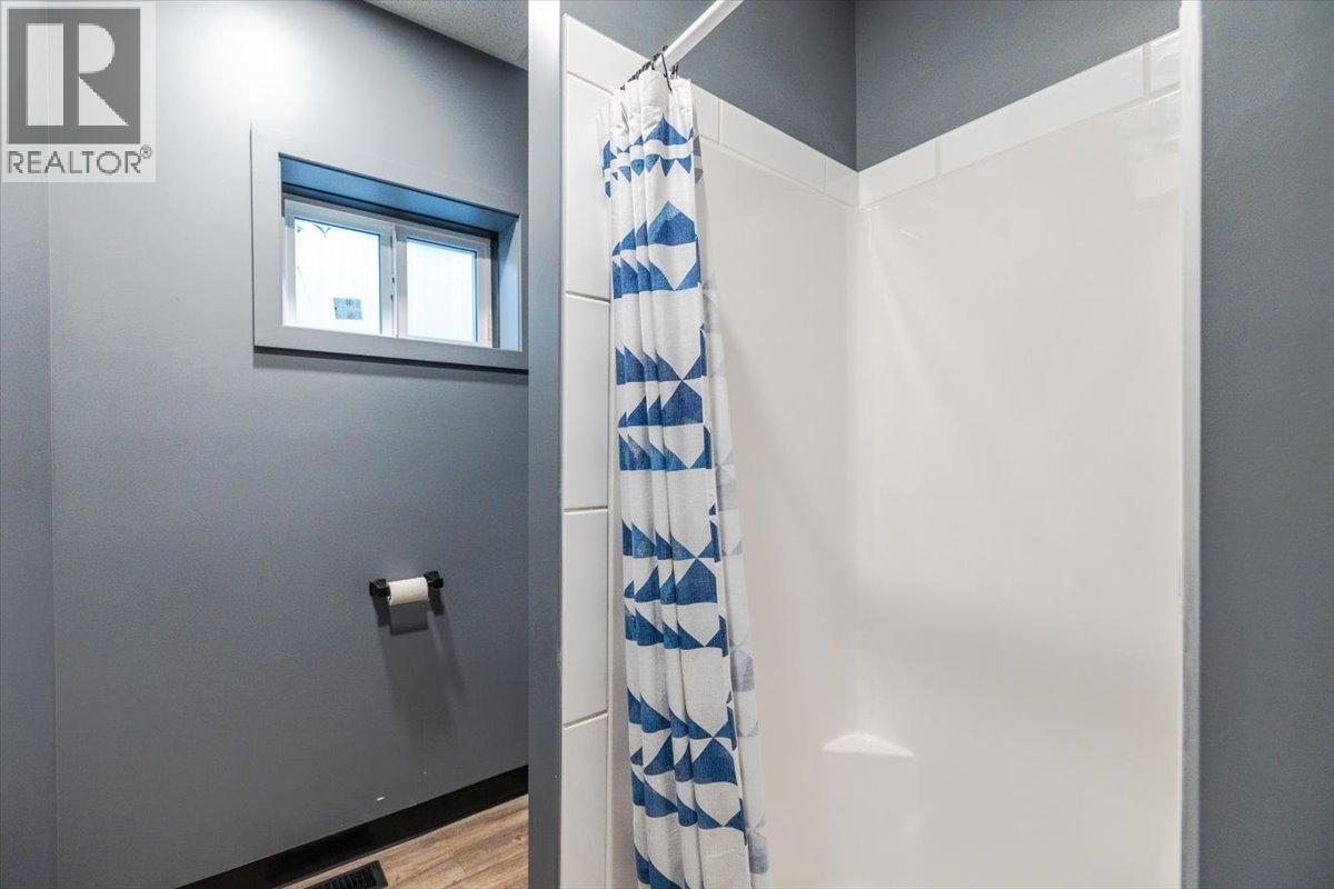 652 Sparwood Drive Unit# F, Sparwood, British Columbia  V0B 2G0 - Photo 23 - 10382945