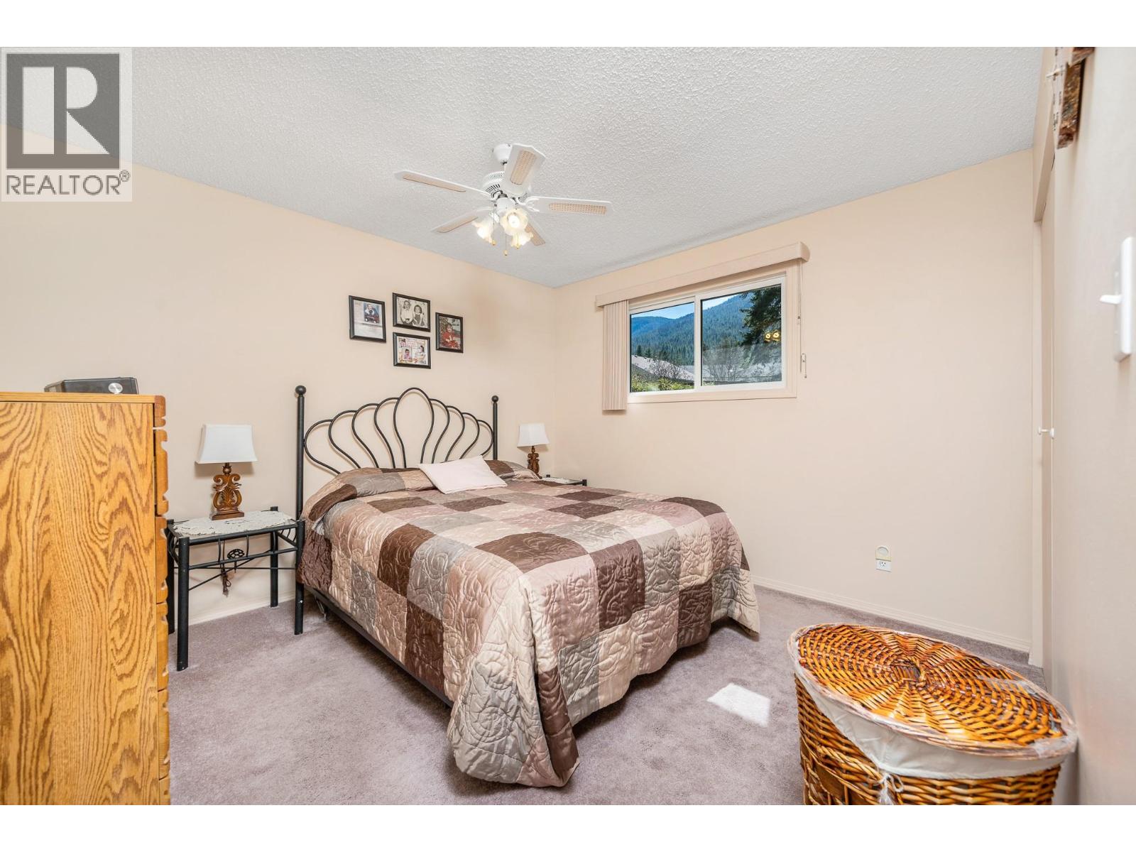 3415 Lockhart Drive, Spallumcheen, British Columbia  V4Y 0S8 - Photo 11 - 10382136