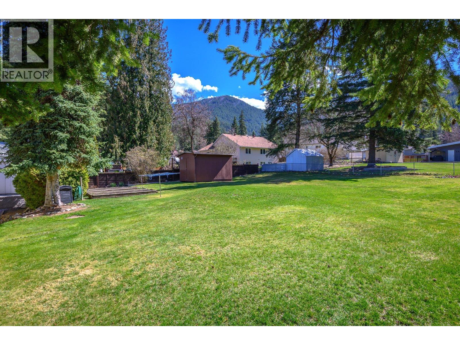 3415 Lockhart Drive, Spallumcheen, British Columbia  V4Y 0S8 - Photo 27 - 10382136