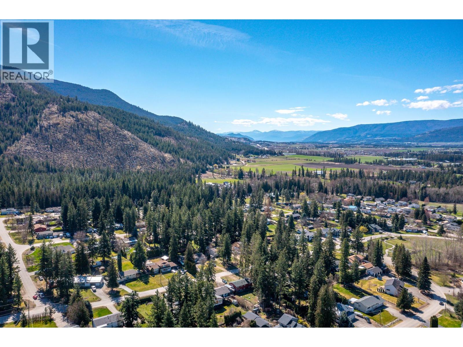 3415 Lockhart Drive, Spallumcheen, British Columbia  V4Y 0S8 - Photo 37 - 10382136