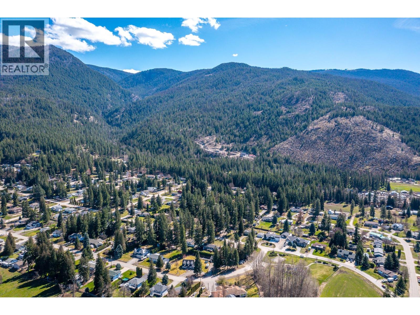 3415 Lockhart Drive, Spallumcheen, British Columbia  V4Y 0S8 - Photo 39 - 10382136