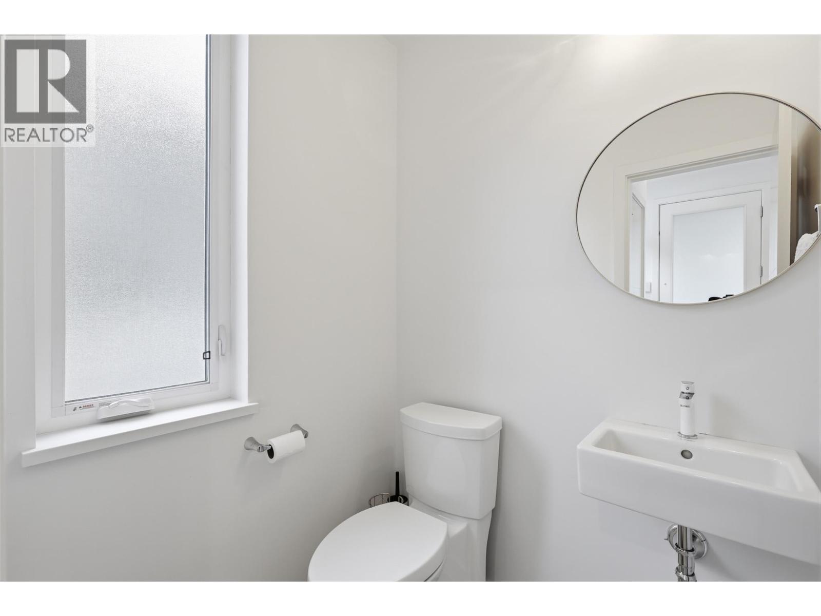 360 St Paul Street W, Kamloops, British Columbia  V2C 1G4 - Photo 24 - 10382952