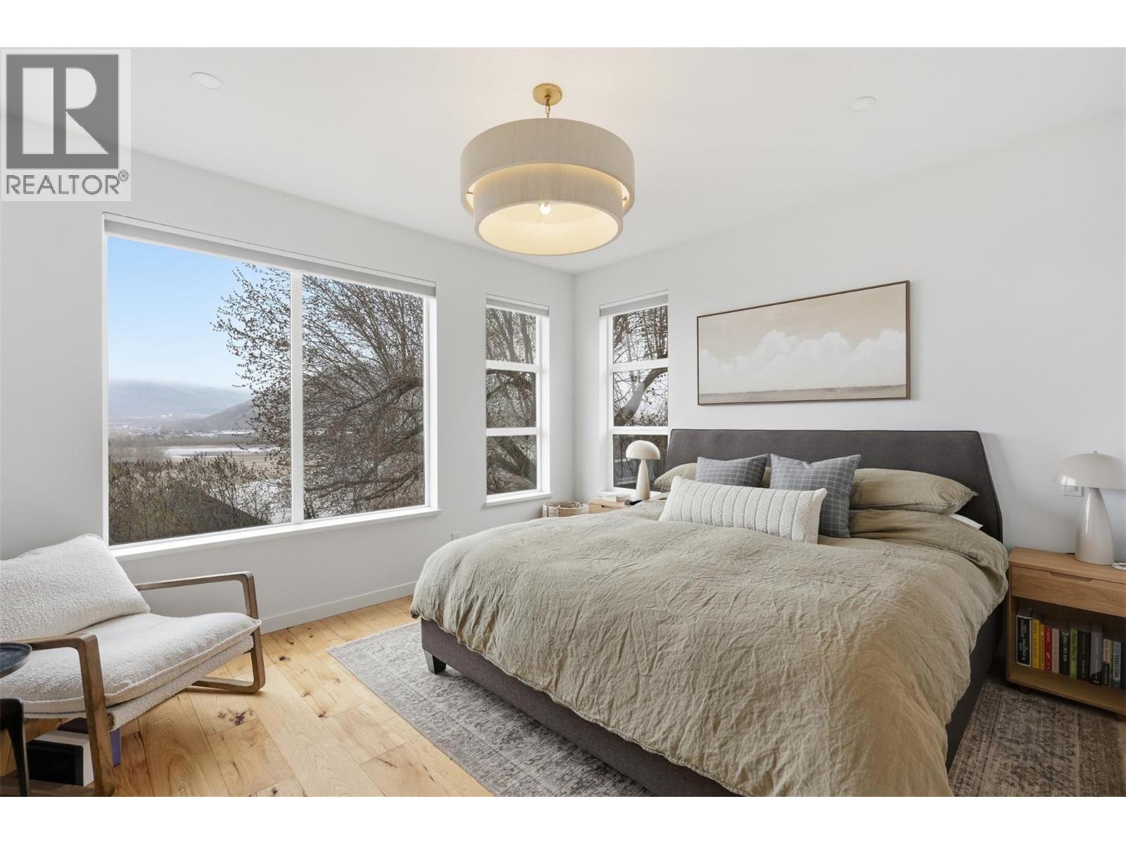 360 St Paul Street W, Kamloops, British Columbia  V2C 1G4 - Photo 39 - 10382952