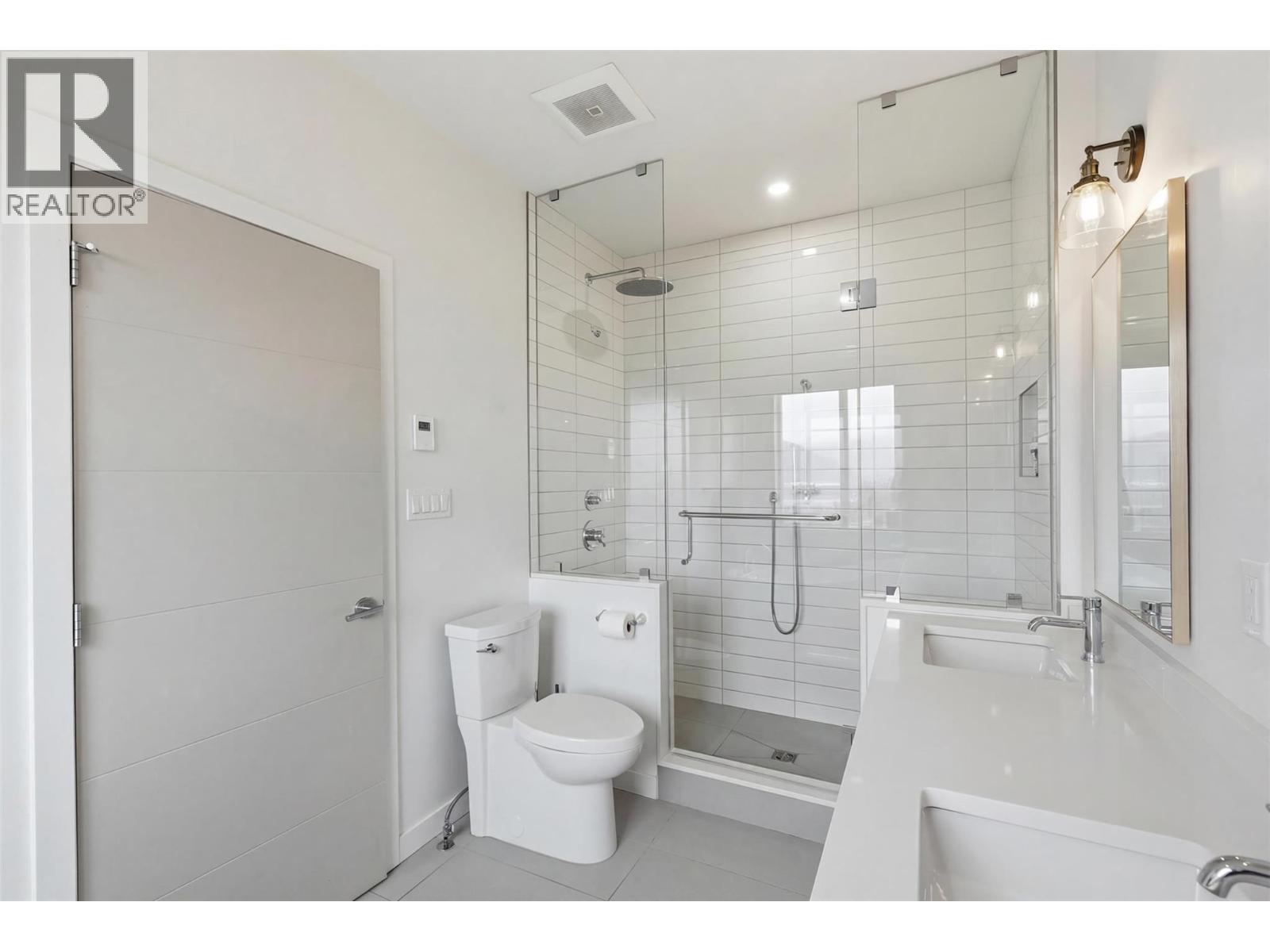 360 St Paul Street W, Kamloops, British Columbia  V2C 1G4 - Photo 45 - 10382952