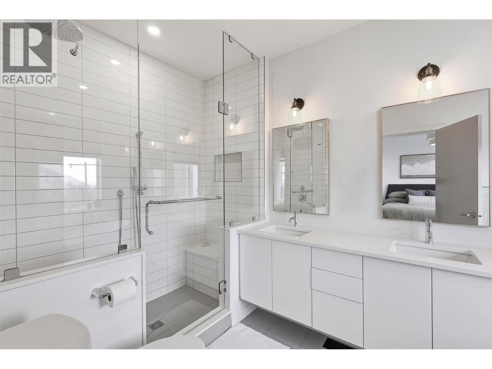 360 St Paul Street W, Kamloops, British Columbia  V2C 1G4 - Photo 46 - 10382952