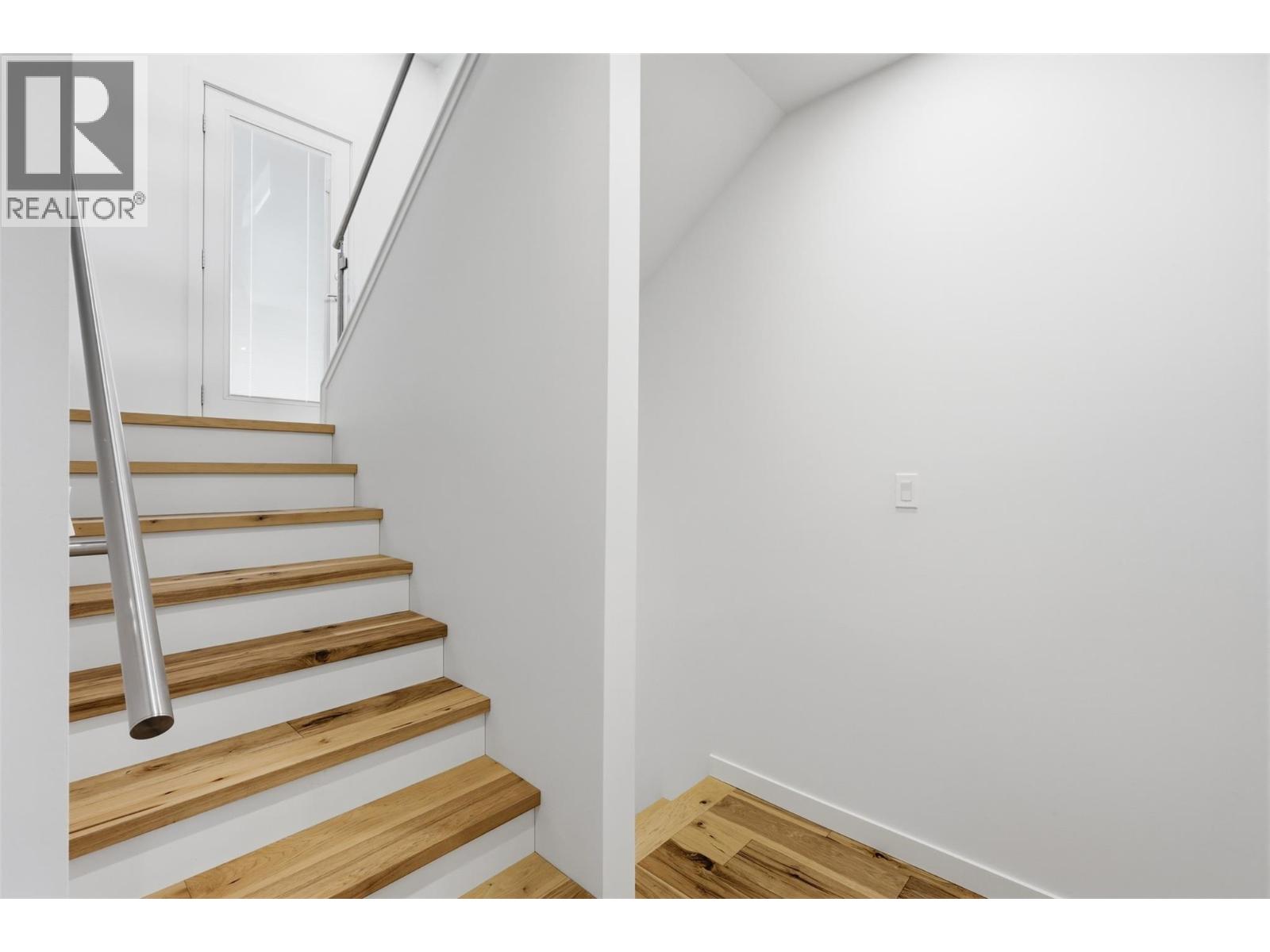 360 St Paul Street W, Kamloops, British Columbia  V2C 1G4 - Photo 52 - 10382952