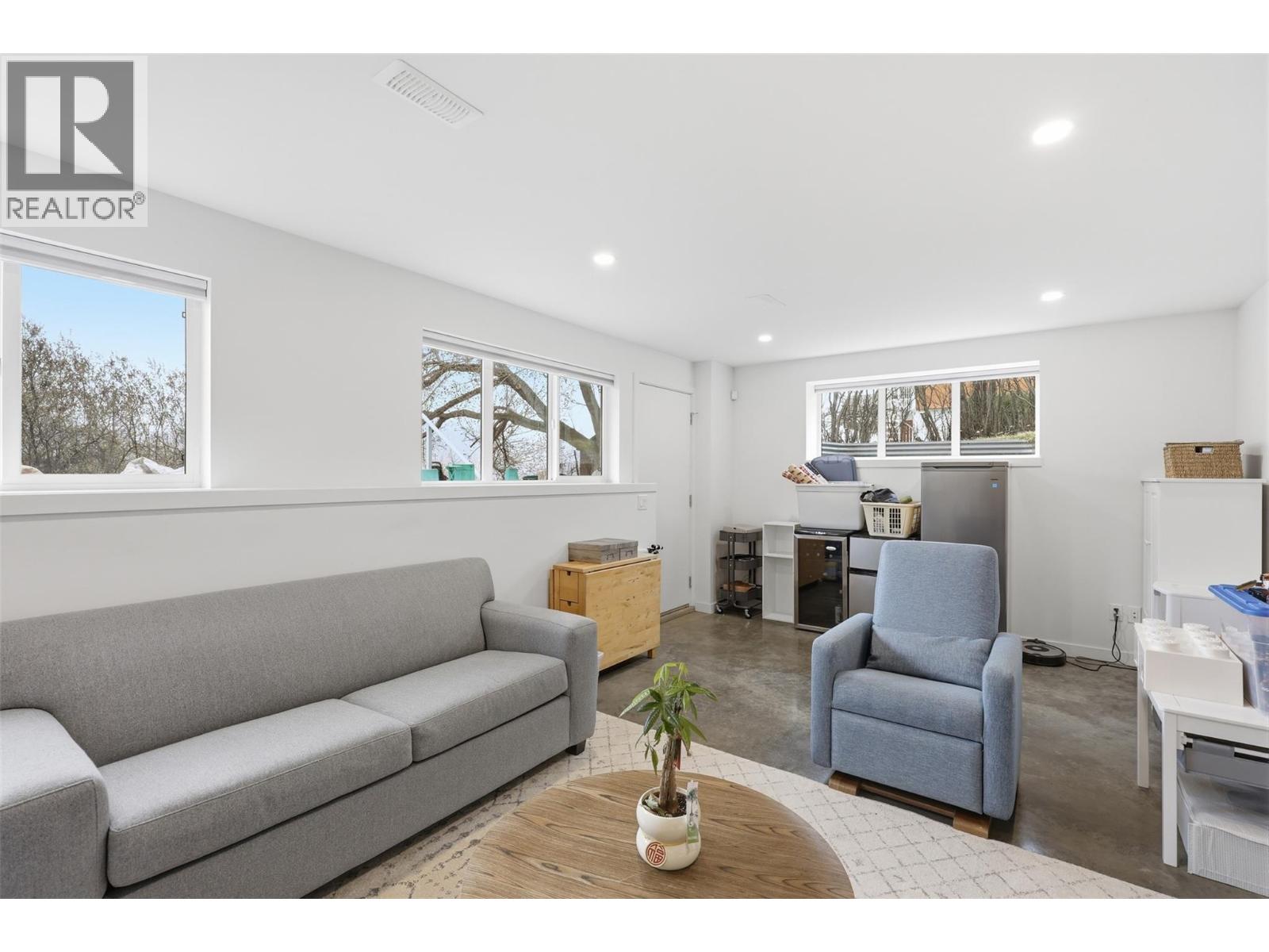 360 St Paul Street W, Kamloops, British Columbia  V2C 1G4 - Photo 54 - 10382952