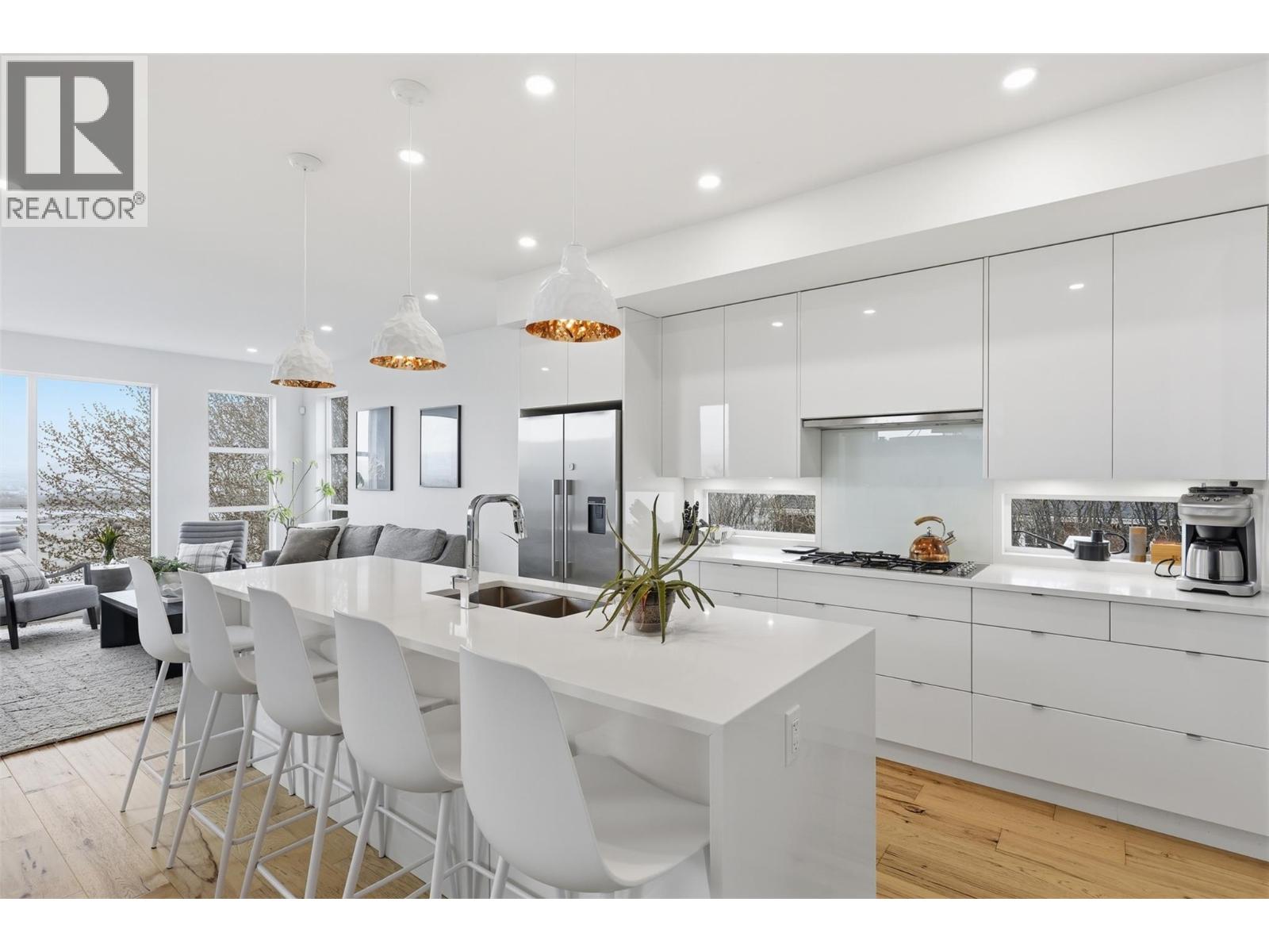 360 St Paul Street W, Kamloops, British Columbia  V2C 1G4 - Photo 8 - 10382952