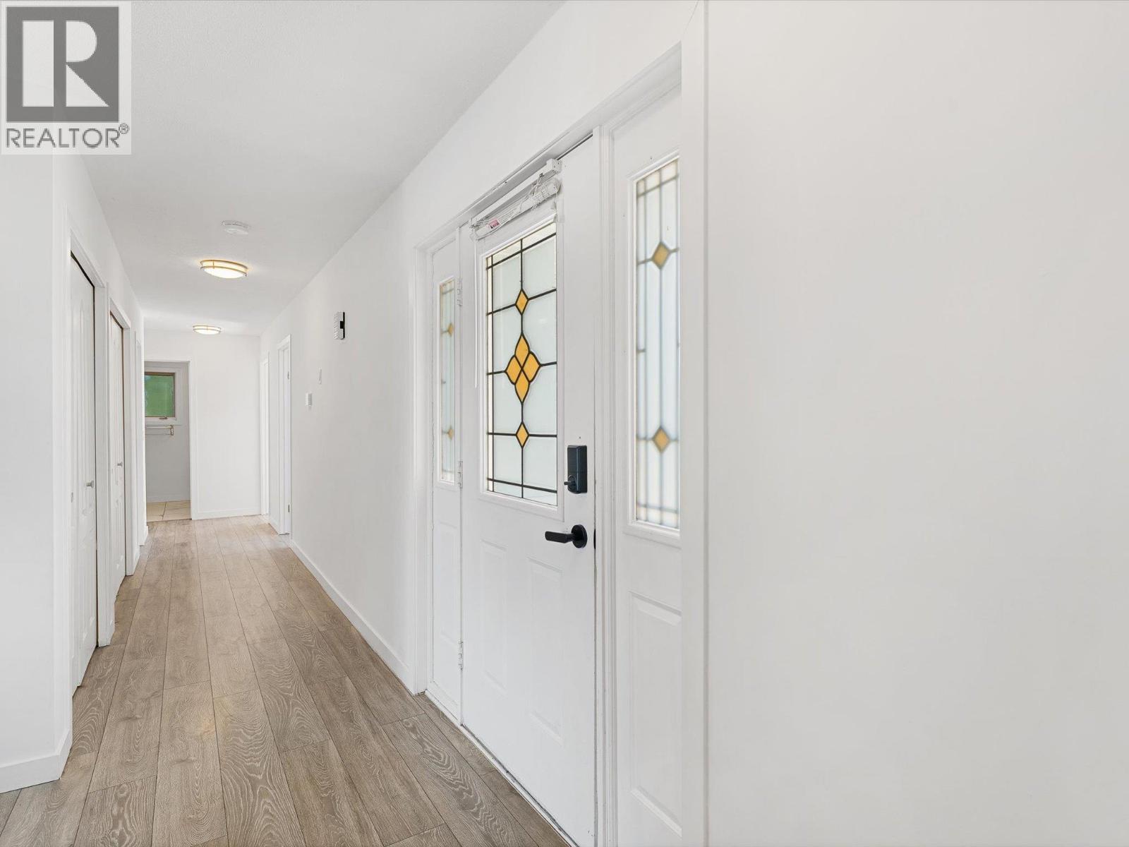 1428 Green Bay Road, West Kelowna, British Columbia  V4T 2B8 - Photo 8 - 10382936