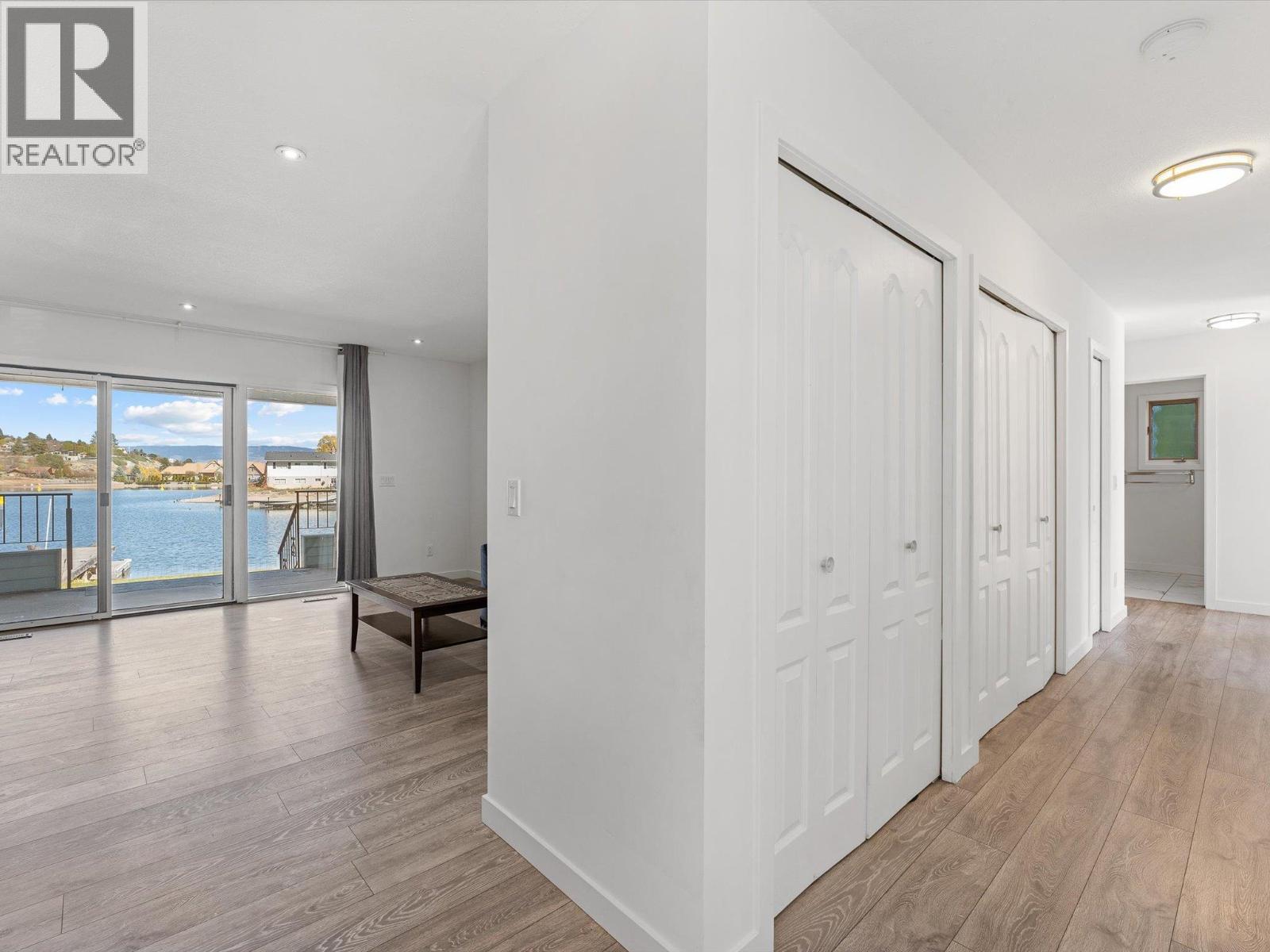 1428 Green Bay Road, West Kelowna, British Columbia  V4T 2B8 - Photo 9 - 10382936