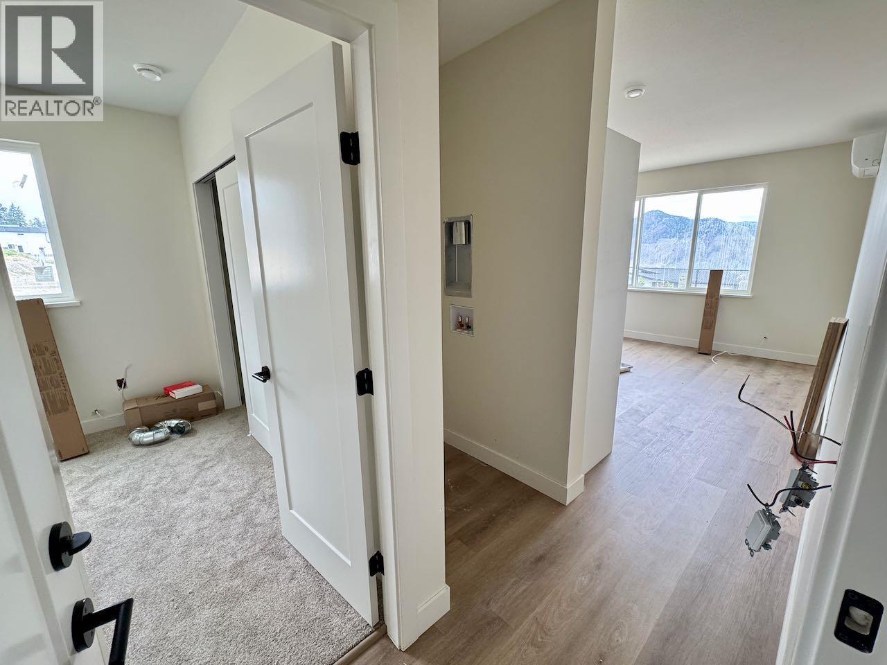 1660 Camas Court, Kamloops, British Columbia  V2E 0E6 - Photo 18 - 10382869