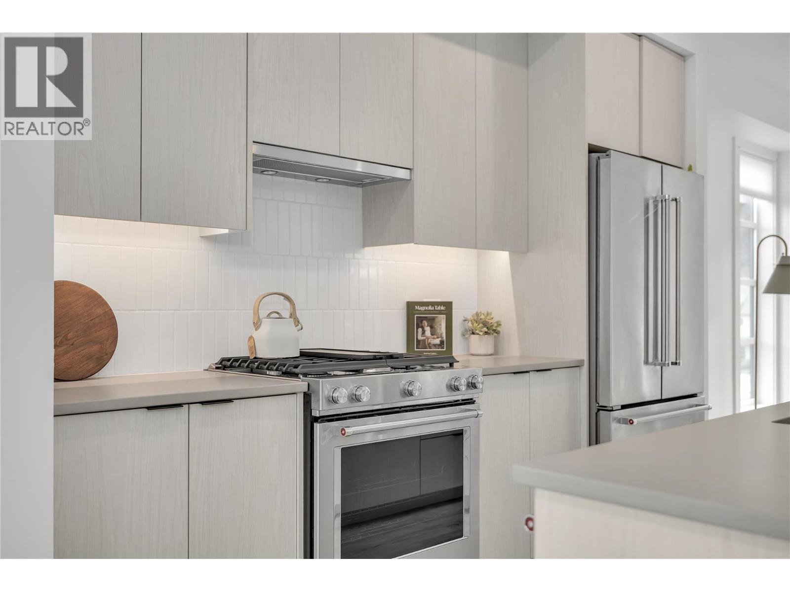 1455 Cara Glen Court Unit# 135, Kelowna, British Columbia  V1V 3B8 - Photo 4 - 10382847