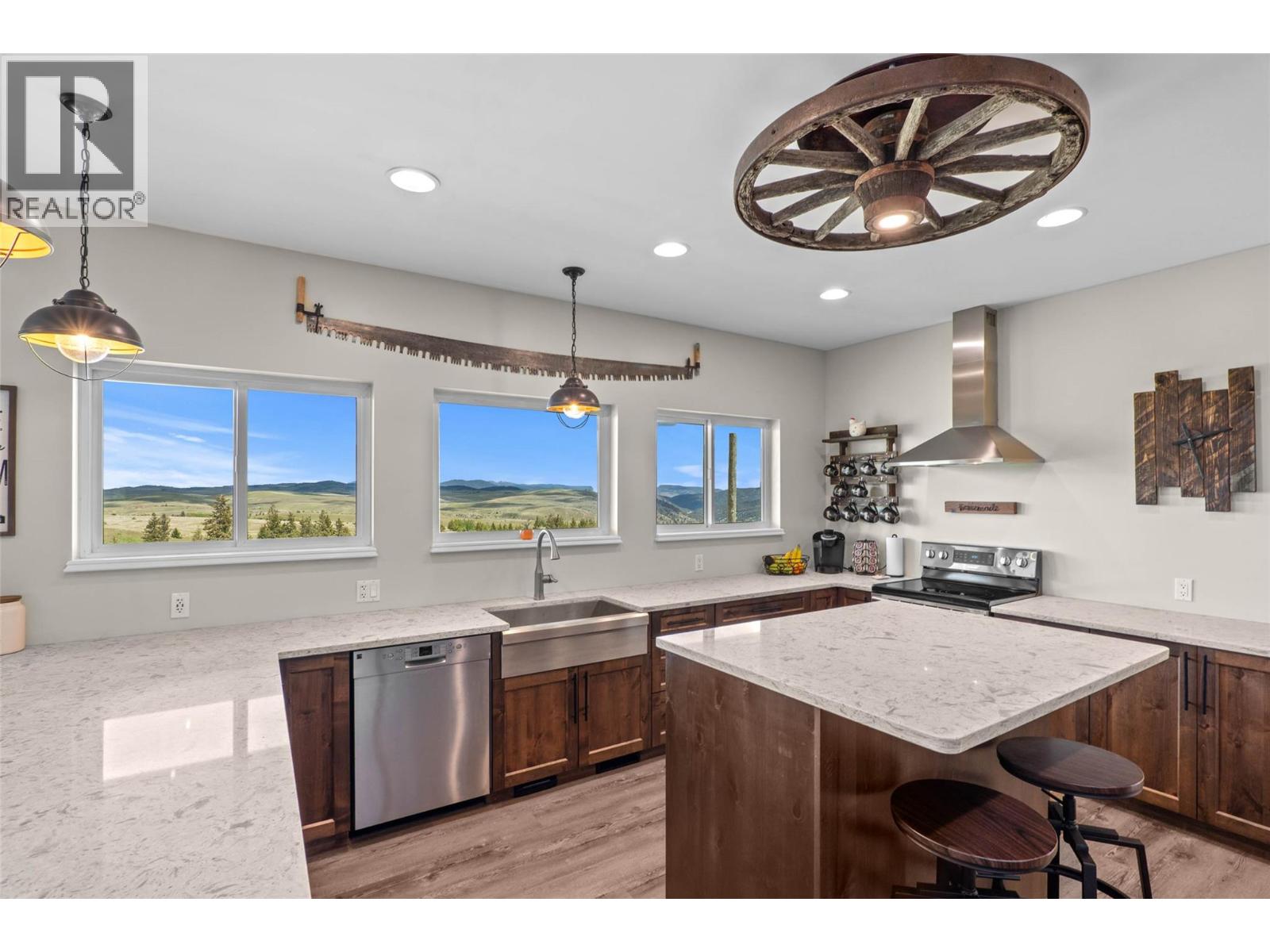 4860 Jackson Road, Kamloops, British Columbia  V2H 1T7 - Photo 12 - 10382778