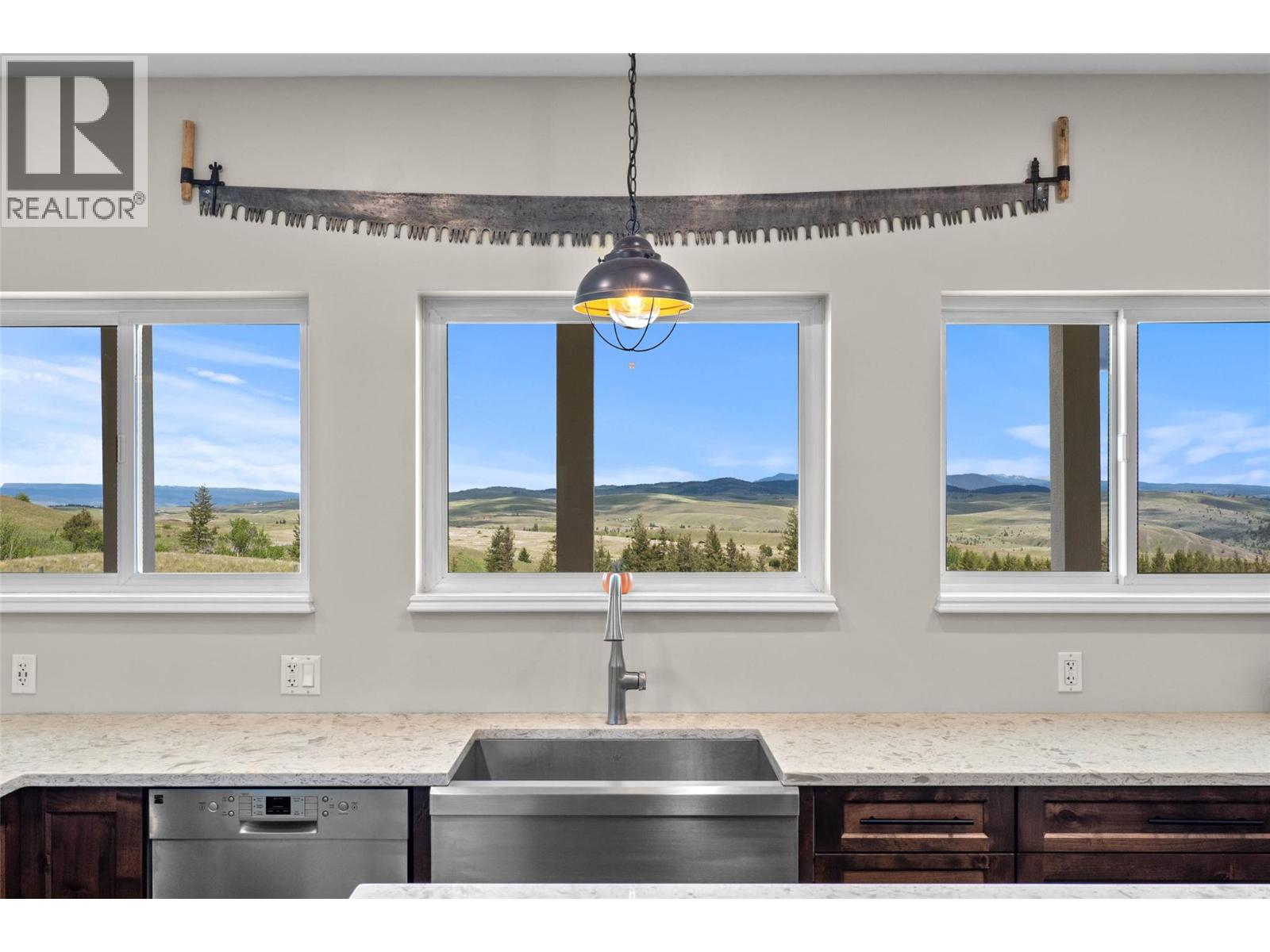 4860 Jackson Road, Kamloops, British Columbia  V2H 1T7 - Photo 13 - 10382778