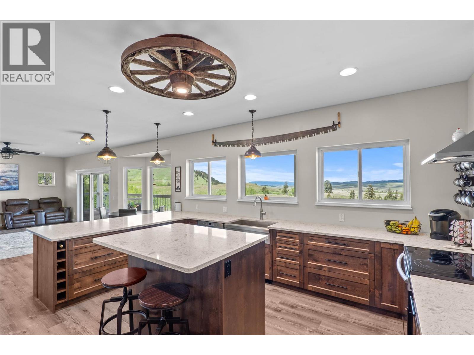 4860 Jackson Road, Kamloops, British Columbia  V2H 1T7 - Photo 16 - 10382778