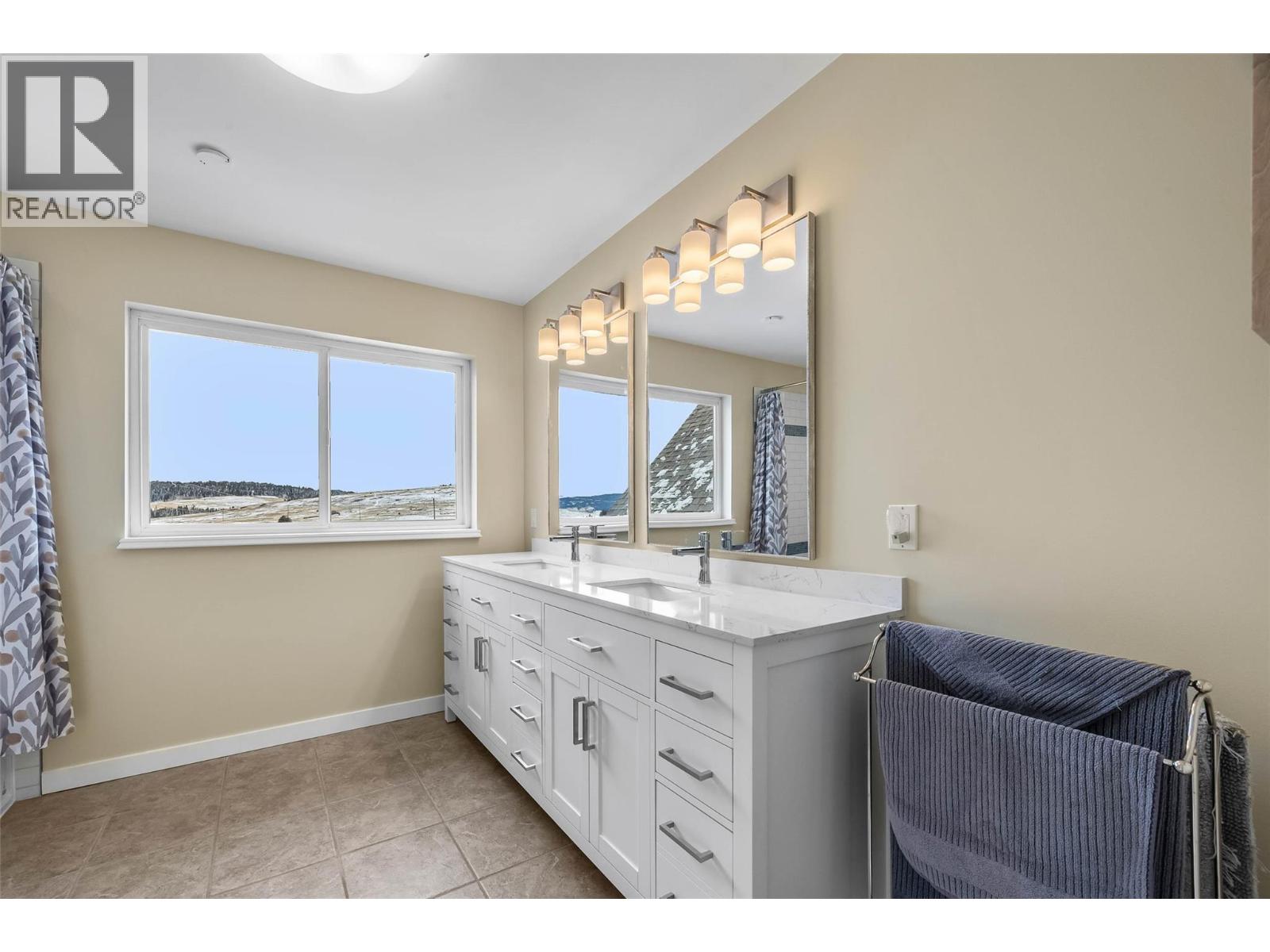 4860 Jackson Road, Kamloops, British Columbia  V2H 1T7 - Photo 36 - 10382778