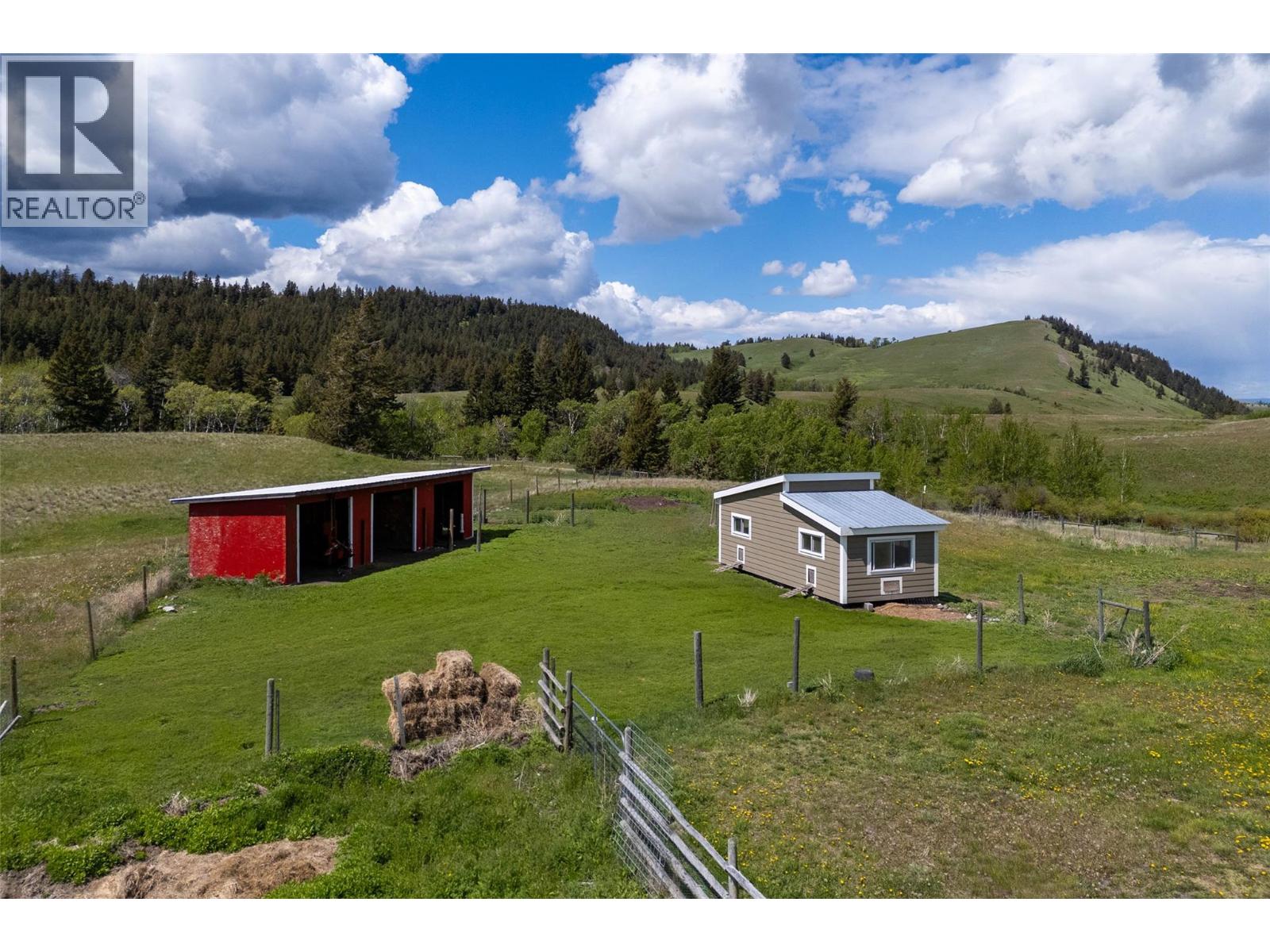 4860 Jackson Road, Kamloops, British Columbia  V2H 1T7 - Photo 6 - 10382778