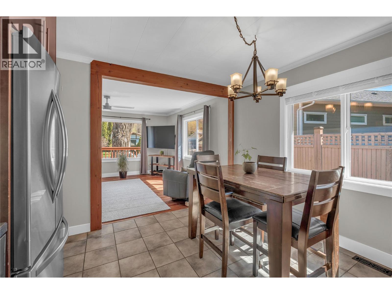 10602 Victoria Road S, Summerland, British Columbia  V0H 1Z2 - Photo 11 - 10382439