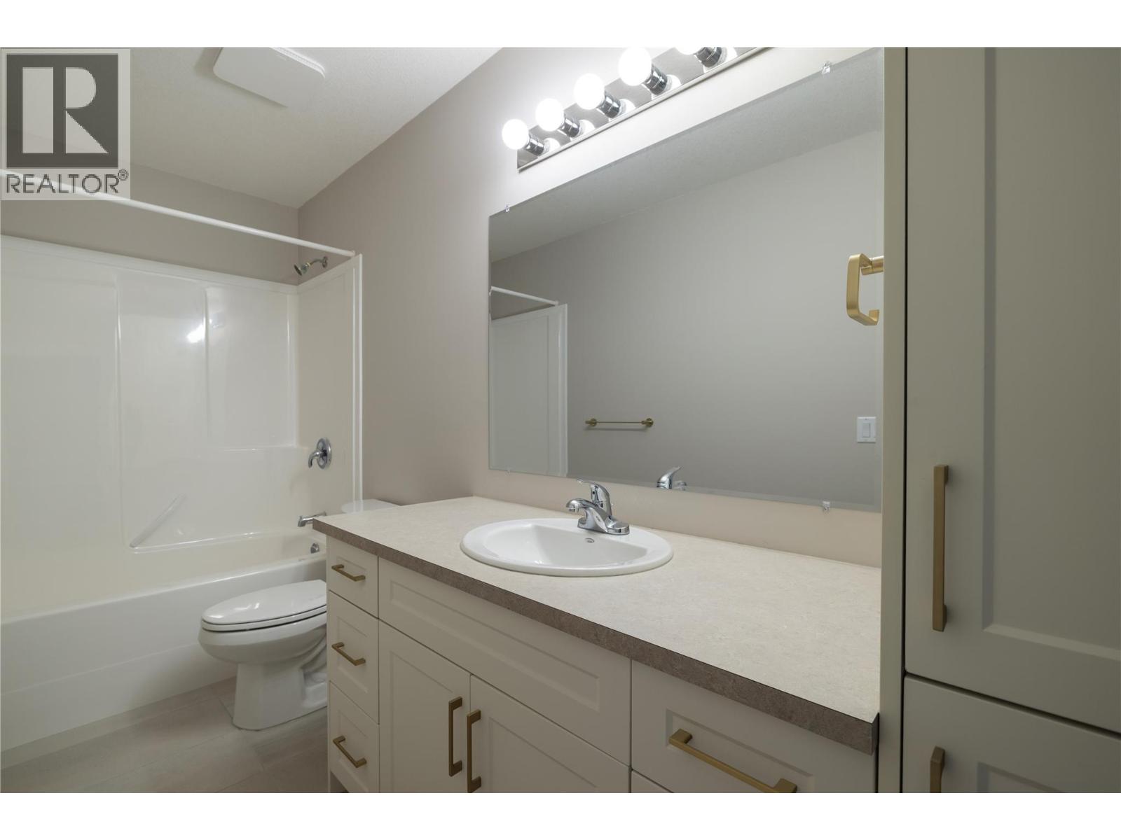 2300 Silver Place Unit# 14, Kelowna, British Columbia  V1V 2L5 - Photo 12 - 10383020