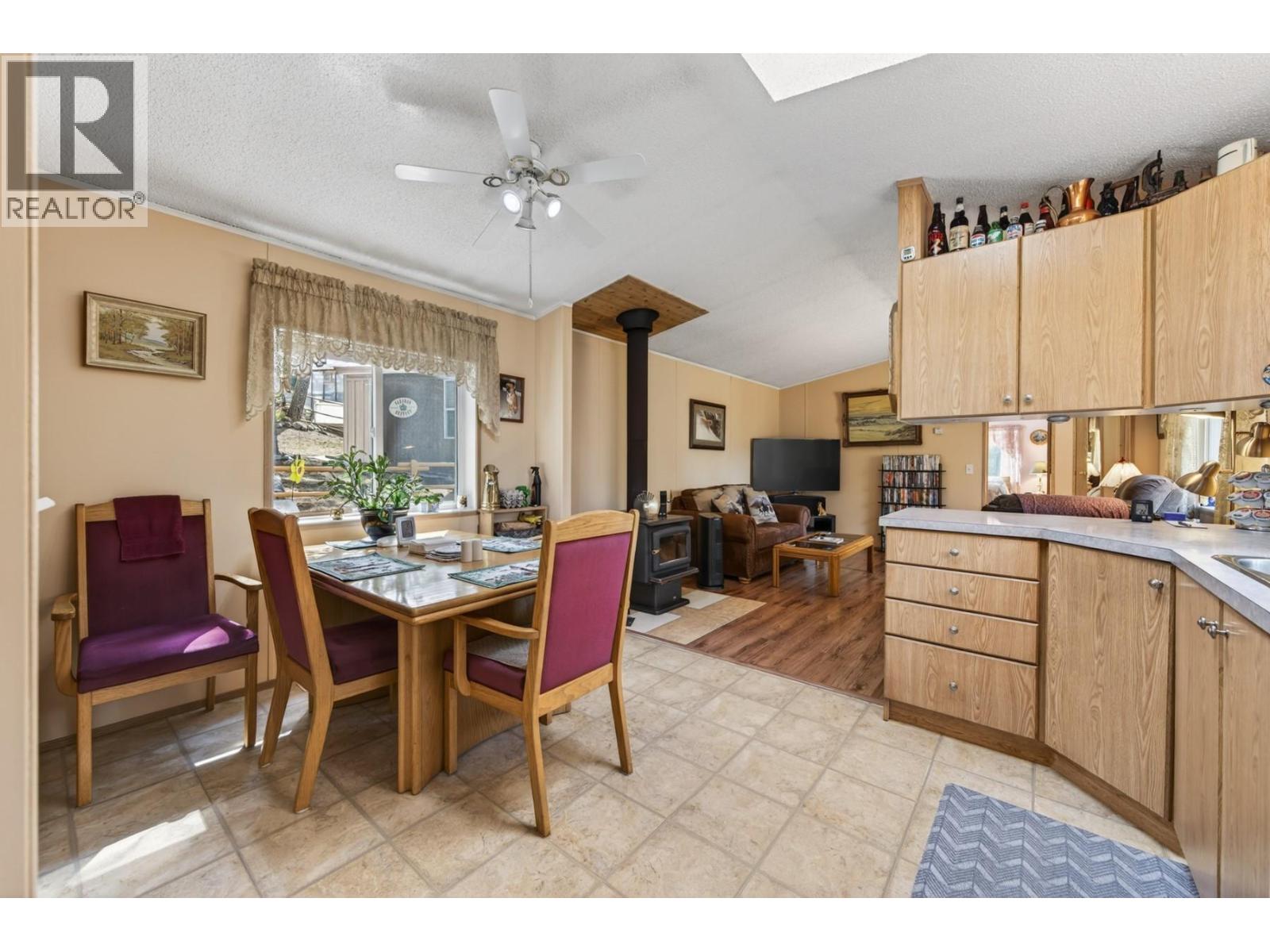 4472 Iron Mountain Road, Merritt, British Columbia  V1K 1B8 - Photo 13 - 10382976