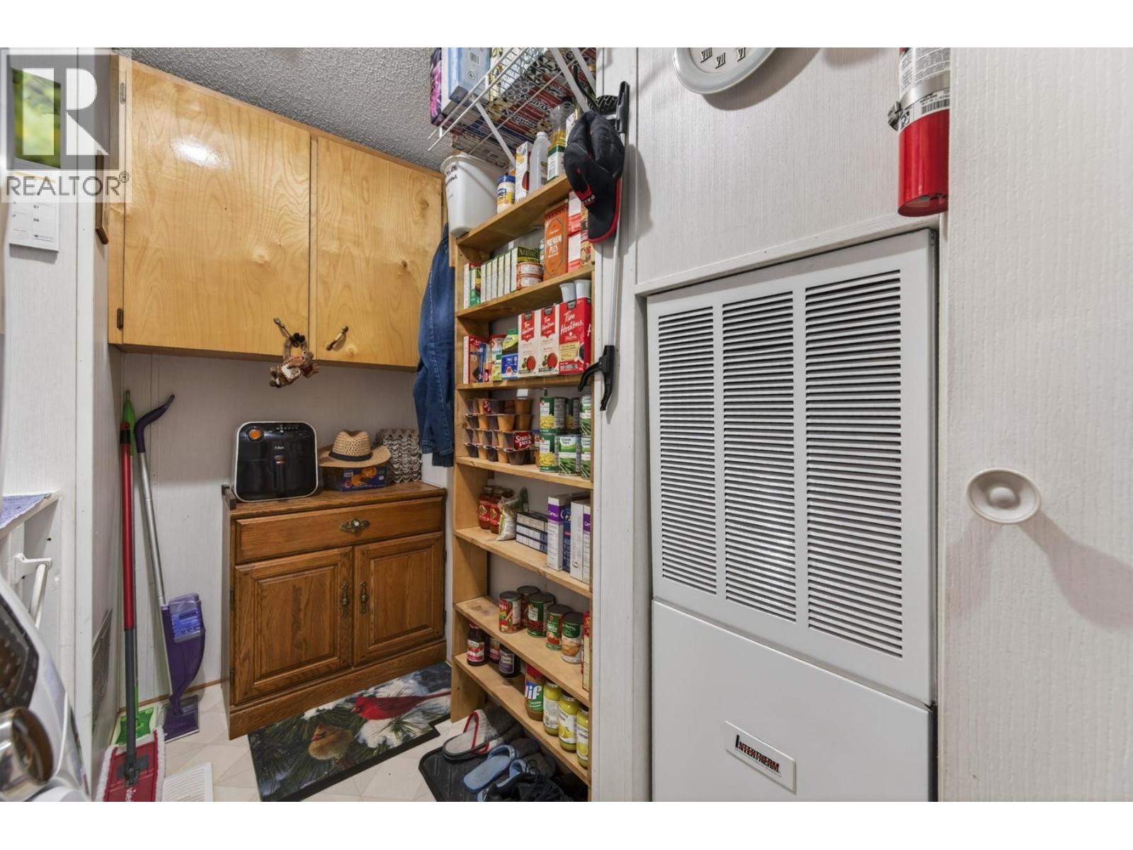 4472 Iron Mountain Road, Merritt, British Columbia  V1K 1B8 - Photo 23 - 10382976