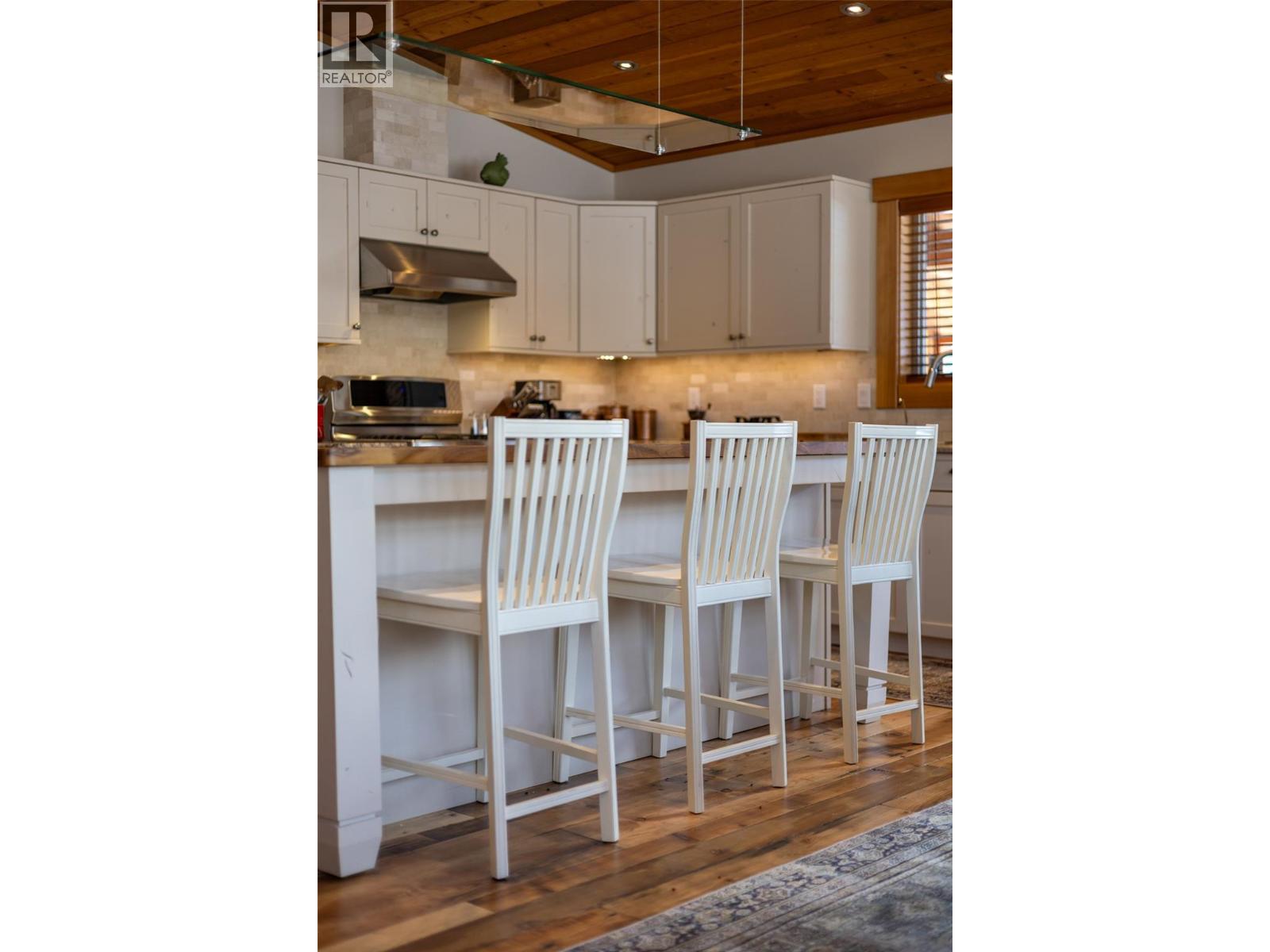 4061 Hill Road, Fernie, British Columbia  V0B 1M4 - Photo 12 - 10382708