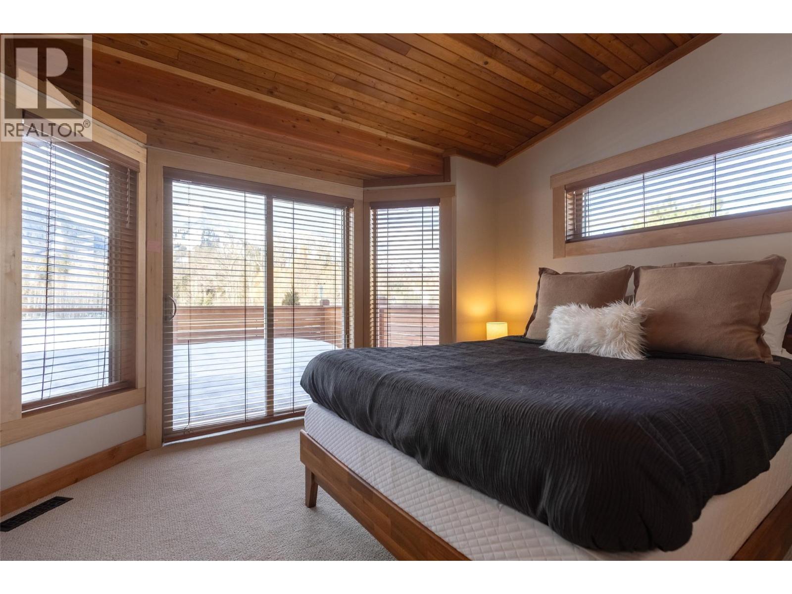 4061 Hill Road, Fernie, British Columbia  V0B 1M4 - Photo 30 - 10382708