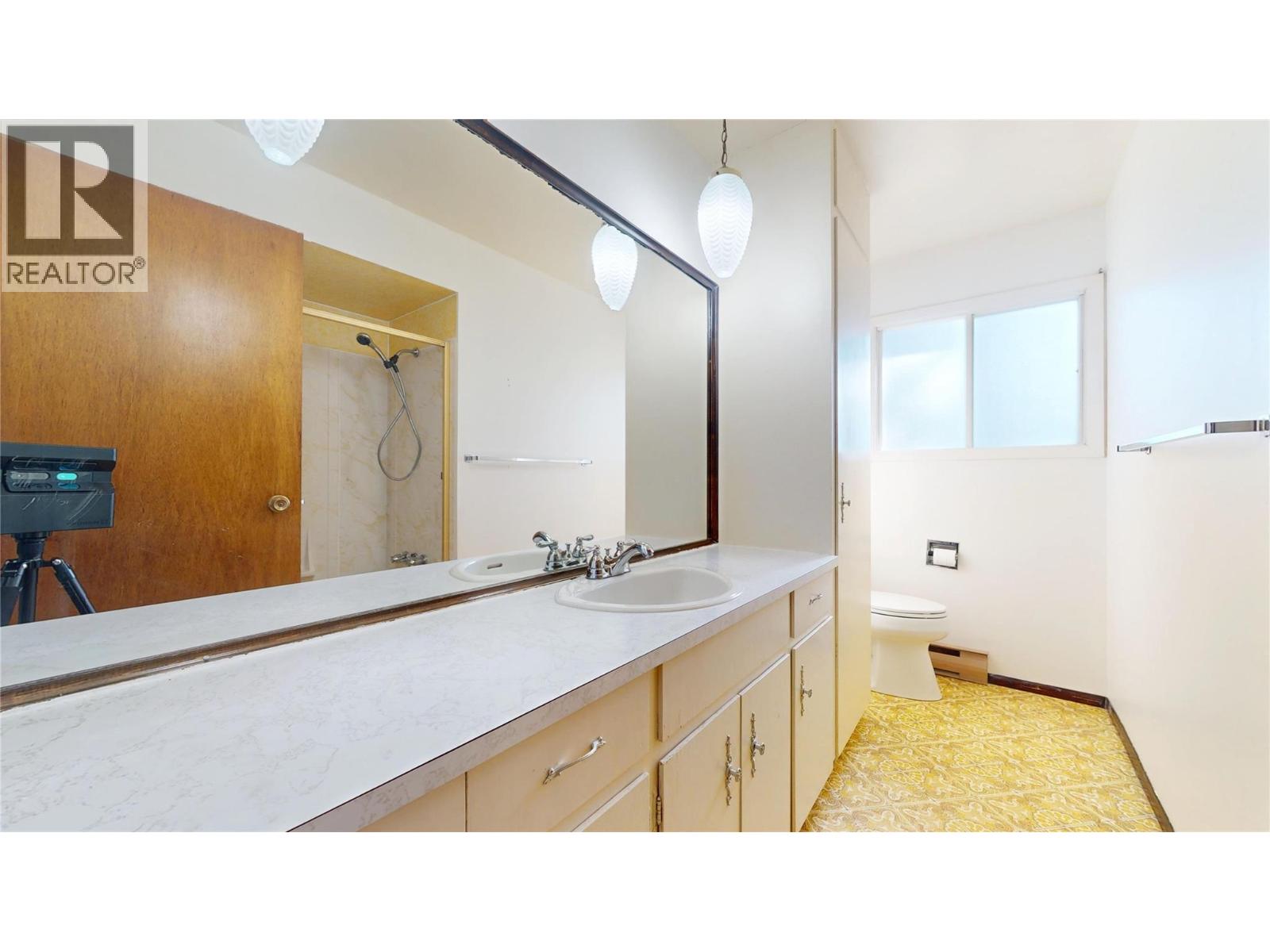 276 Cross Road N, Cranbrook, British Columbia  V1C 6W6 - Photo 24 - 10381523