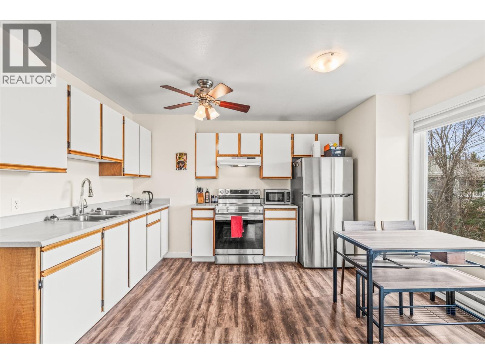 1041 Middleton Way Unit# 204, Vernon, British Columbia  V1B 2N3 - Photo 8 - 10383023