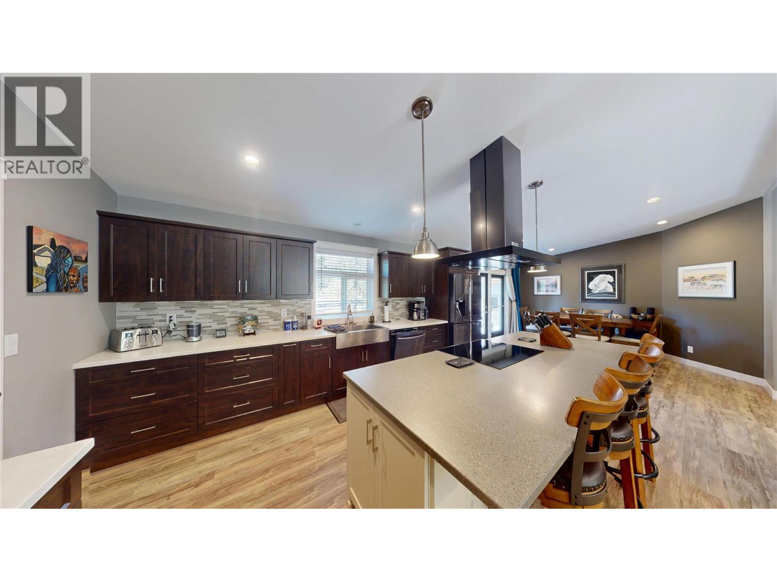 4160 93 Highway, Grasmere, British Columbia  V0B 1R0 - Photo 10 - 10382975