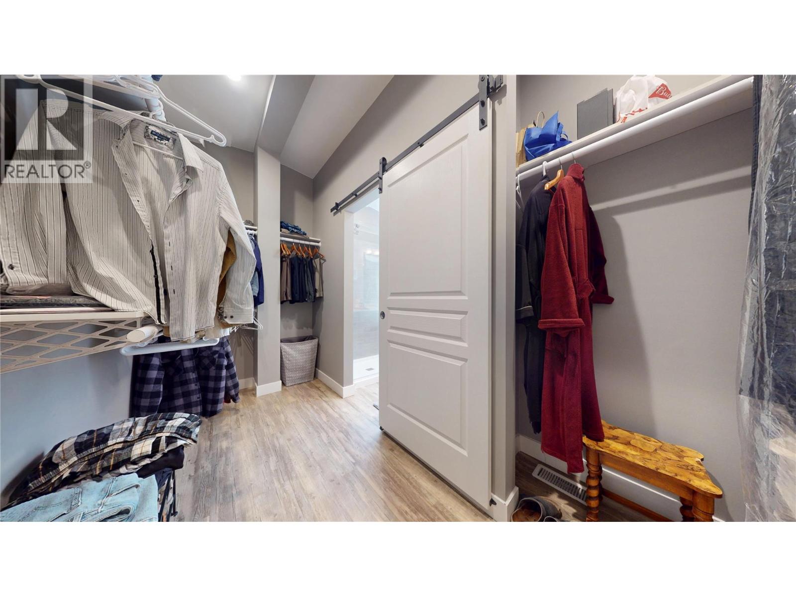 4160 93 Highway, Grasmere, British Columbia  V0B 1R0 - Photo 16 - 10382975