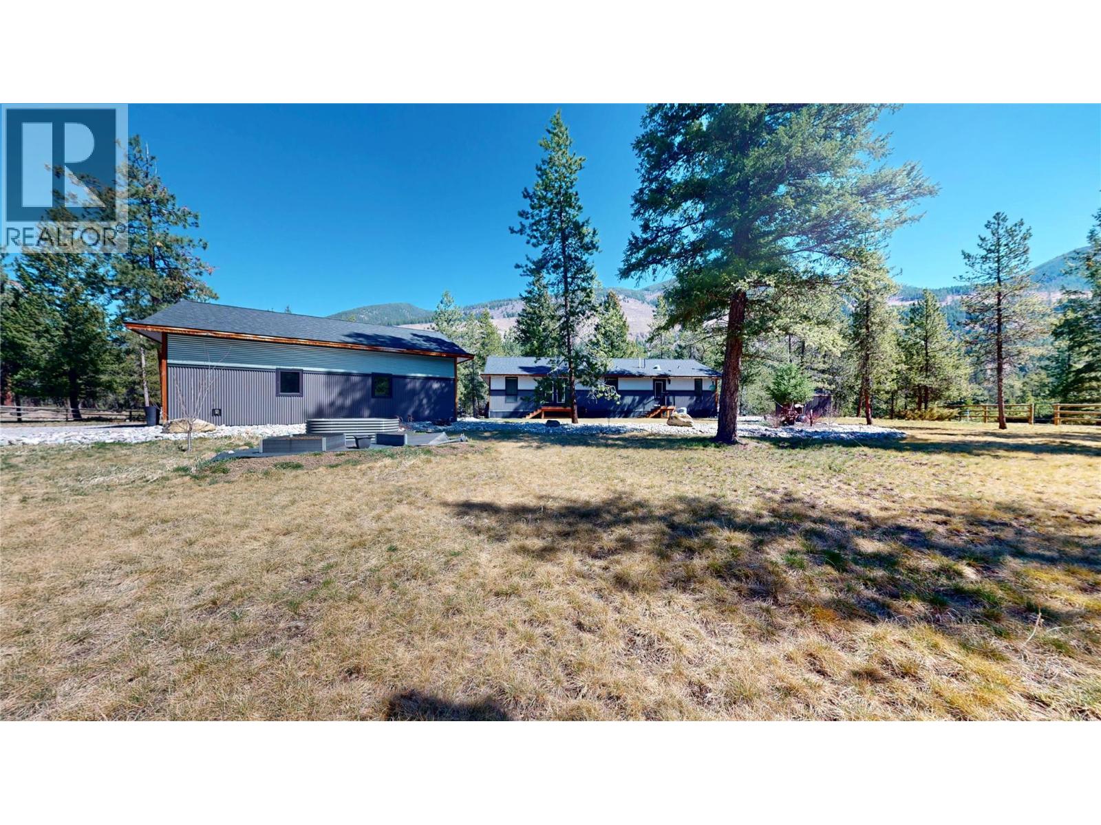 4160 93 Highway, Grasmere, British Columbia  V0B 1R0 - Photo 29 - 10382975