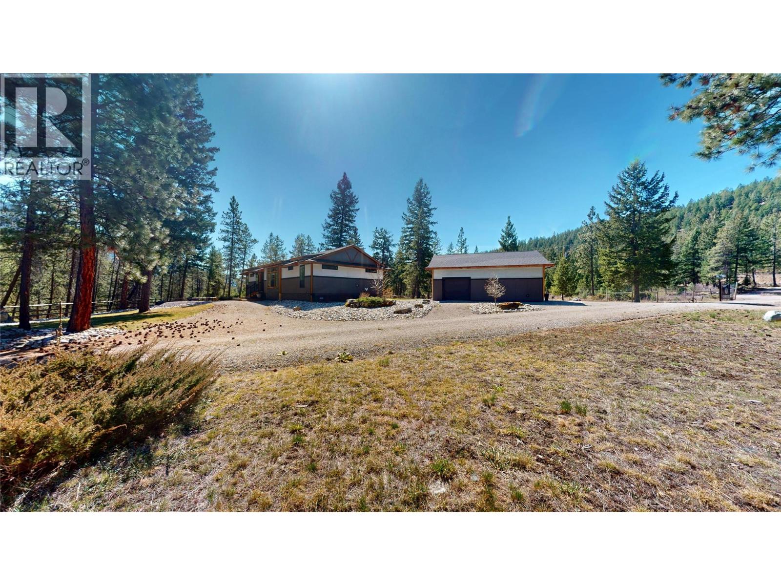 4160 93 Highway, Grasmere, British Columbia  V0B 1R0 - Photo 31 - 10382975