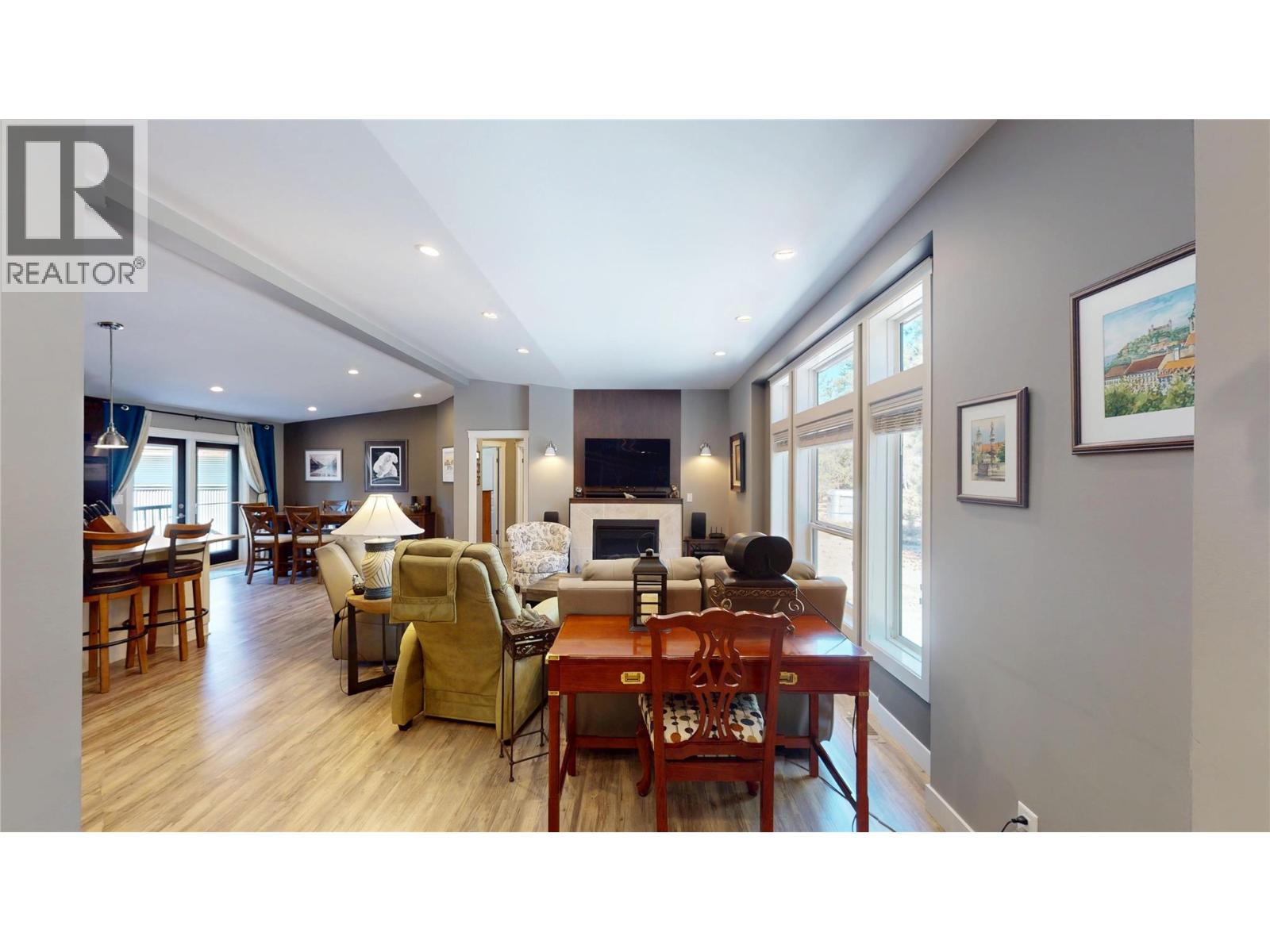 4160 93 Highway, Grasmere, British Columbia  V0B 1R0 - Photo 4 - 10382975