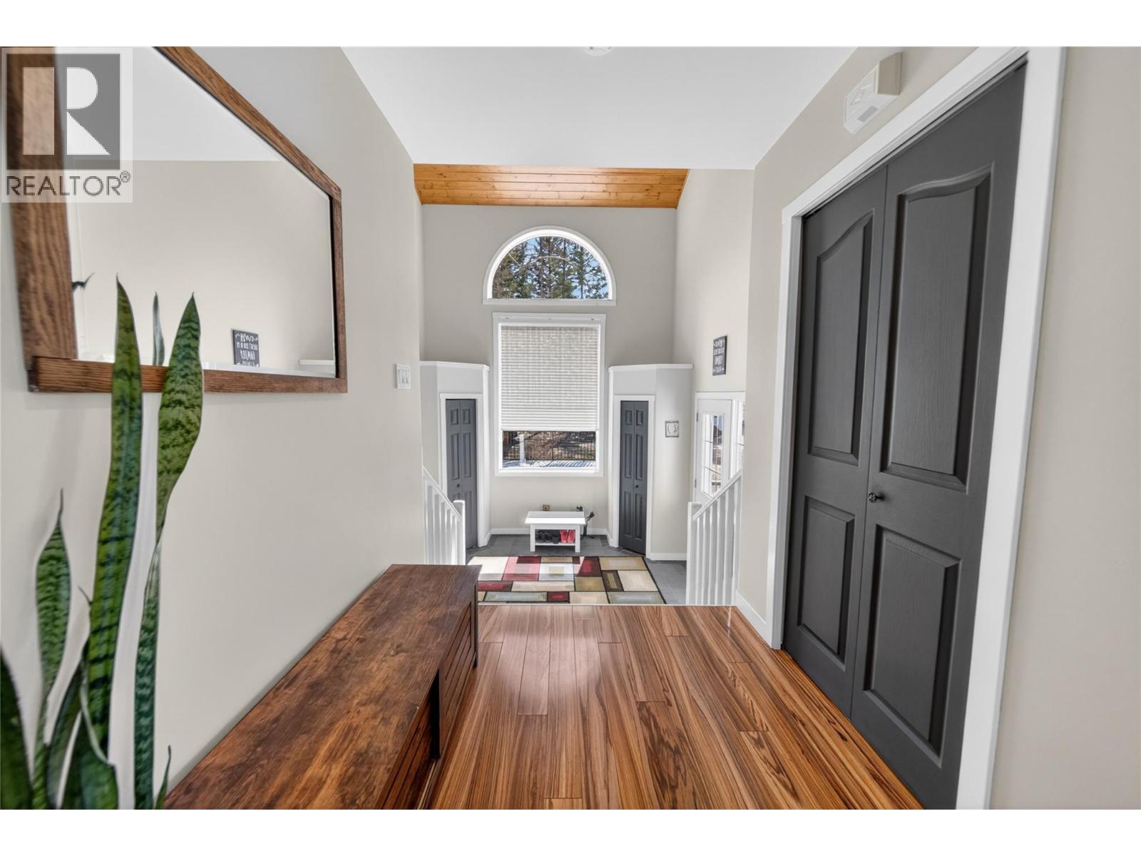 2800 34th Avenue S, Cranbrook, British Columbia  V1C 6Z5 - Photo 7 - 10382932