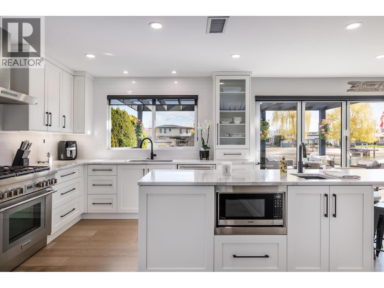 1404 Green Bay Road, West Kelowna, British Columbia  V4T 2B8 - Photo 11 - 10382561