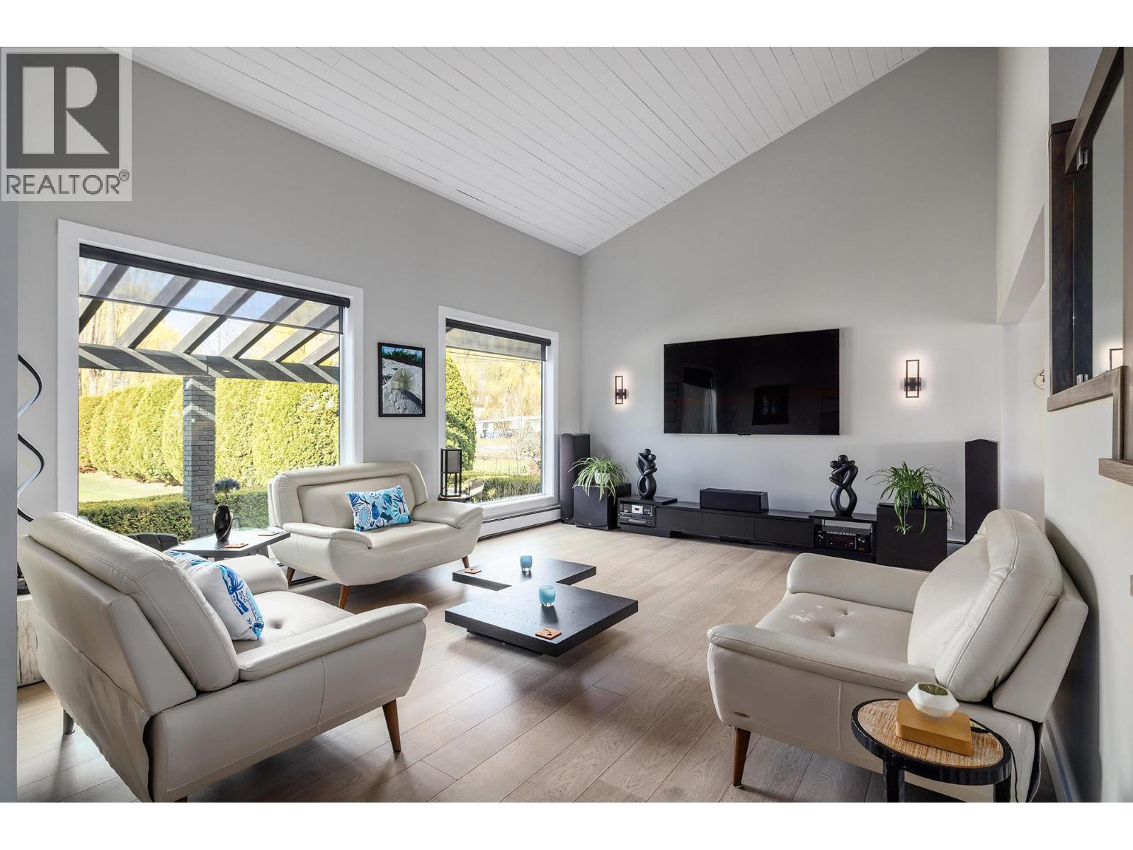 1404 Green Bay Road, West Kelowna, British Columbia  V4T 2B8 - Photo 5 - 10382561