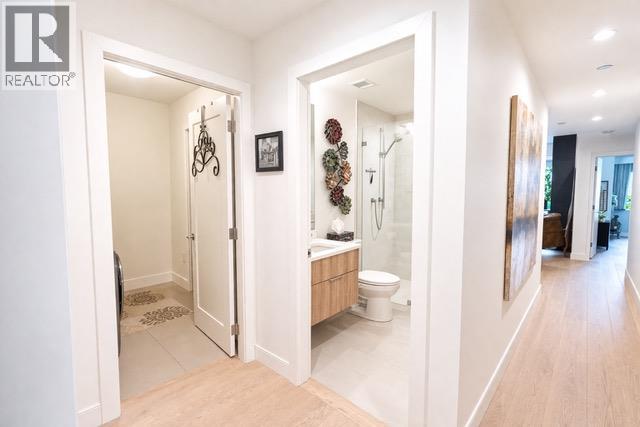 3000 Ariva Drive Unit# 3306, Kelowna, British Columbia  V1Z 0B3 - Photo 17 - 10381709