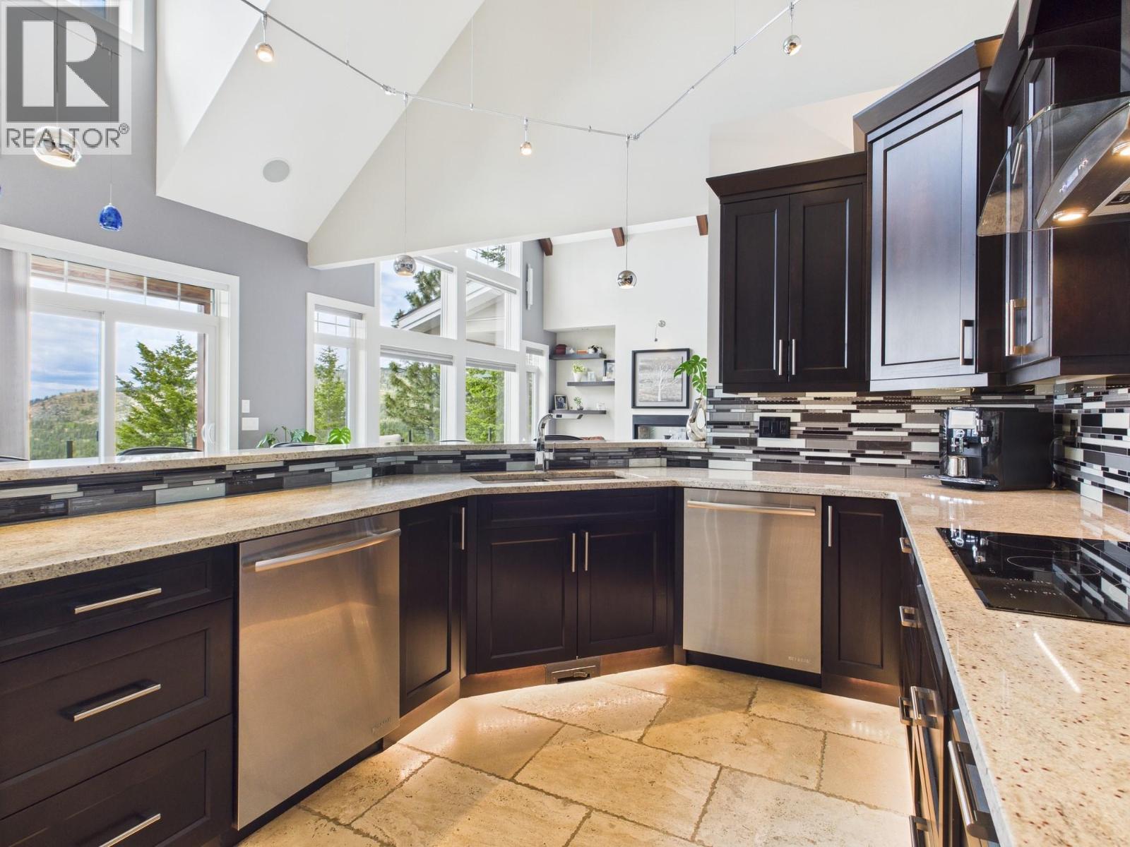 560 Sasquatch Trail, Osoyoos, British Columbia  V0H 1V3 - Photo 17 - 10382538