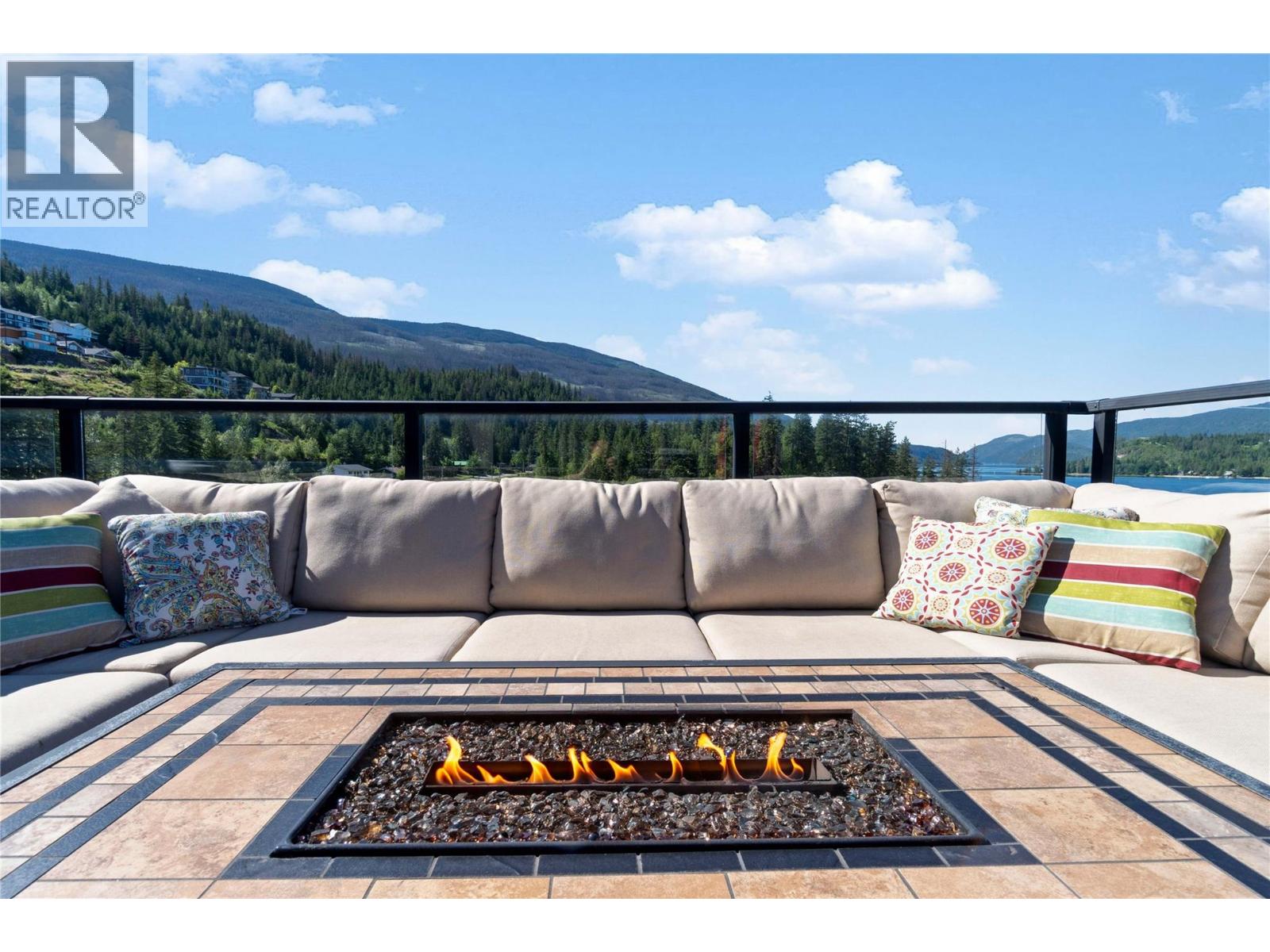 326 Mara Lake Lane Unit# 703, Sicamous, British Columbia  V0E 2V1 - Photo 71 - 10382526