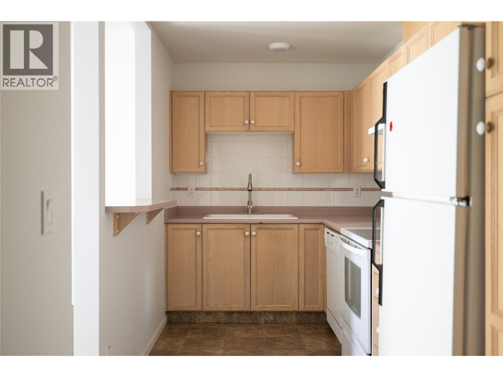 730 Badke Road Unit# 202, Kelowna, British Columbia  V1X 6G9 - Photo 6 - 10381256