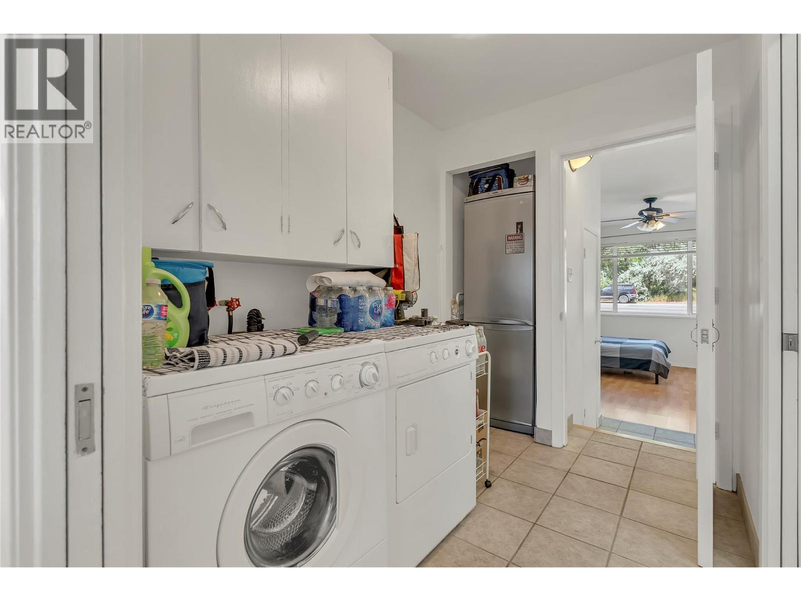 4589 Lakeside Road, Penticton, British Columbia  V2A 8W4 - Photo 13 - 10383027