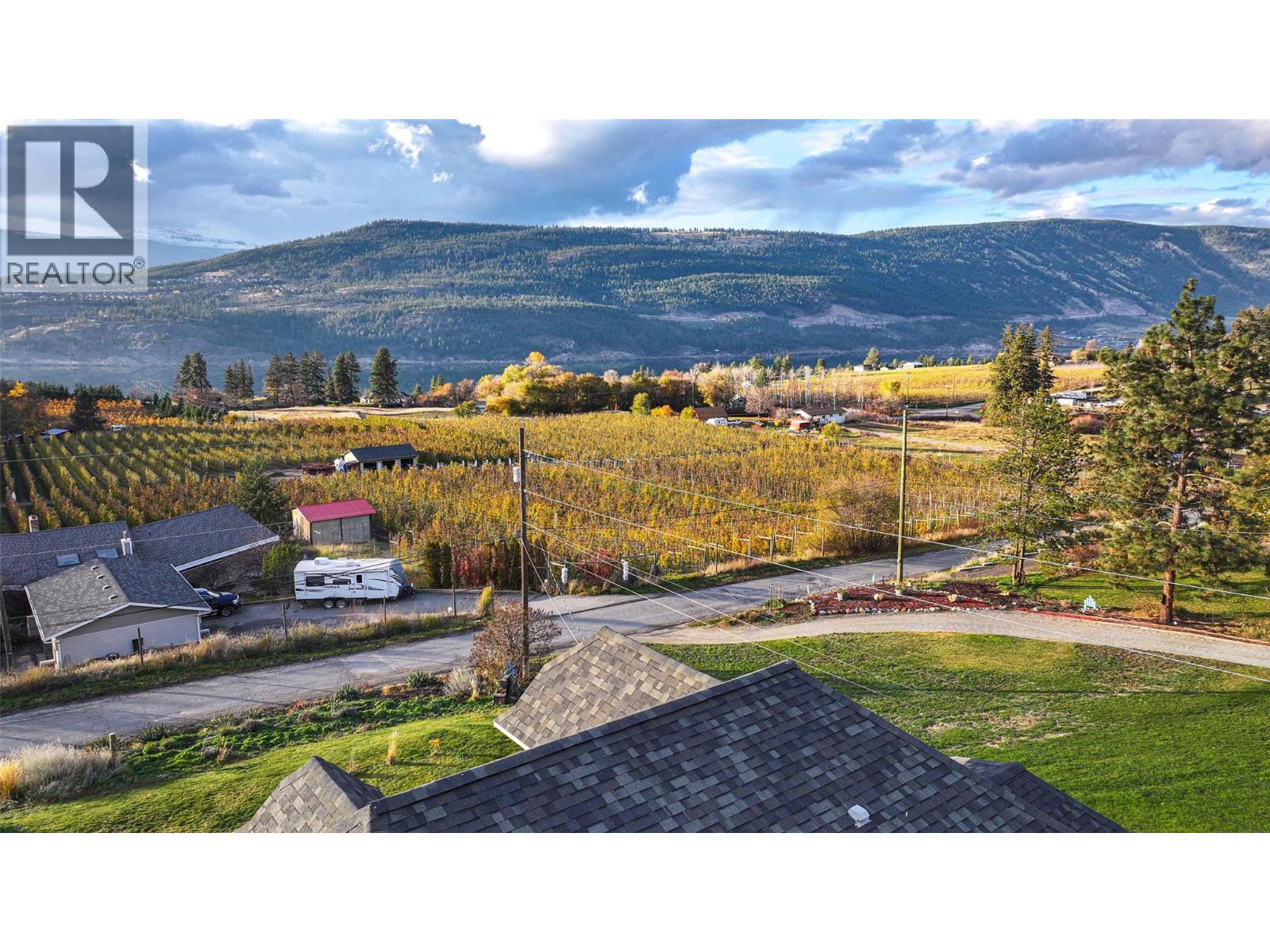 13071 Trewhitt Road E, Lake Country, British Columbia  V4V 2B1 - Photo 11 - 10383013