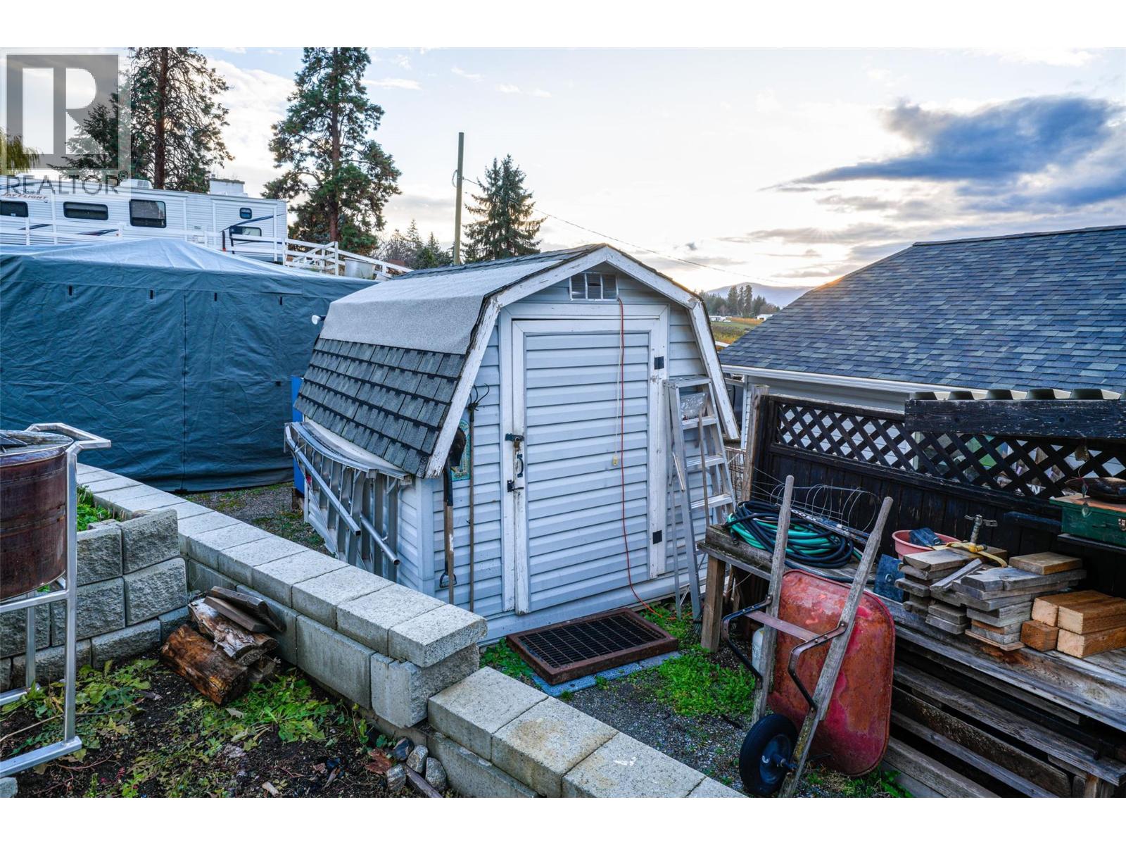 13071 Trewhitt Road E, Lake Country, British Columbia  V4V 2B1 - Photo 18 - 10383013